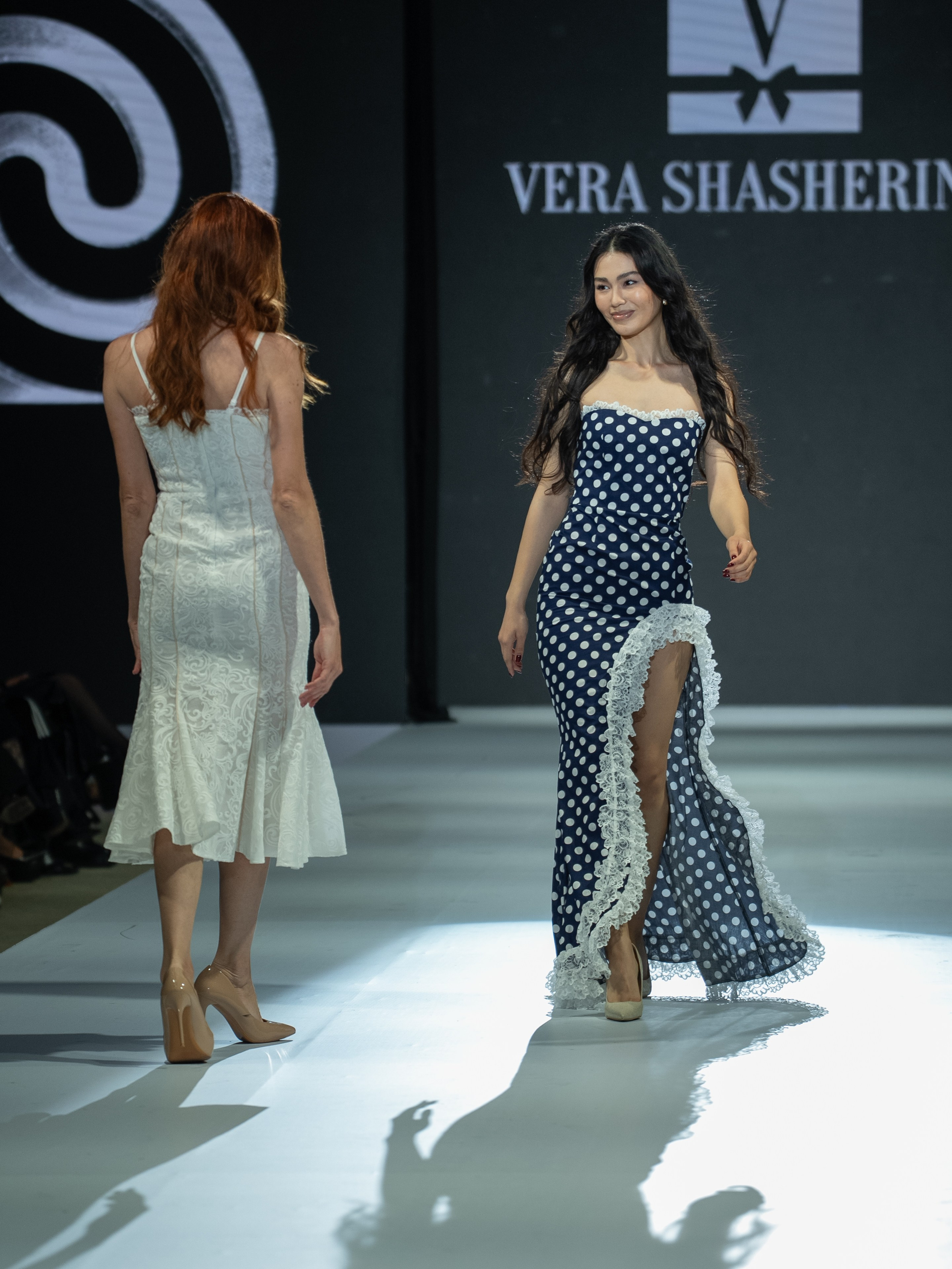 EURASIAN FASHION WEEK Vera Shasherina. Сайт Алматинского НЮ АРТ, будуар и фэшн фотографа Дениса Карпенко