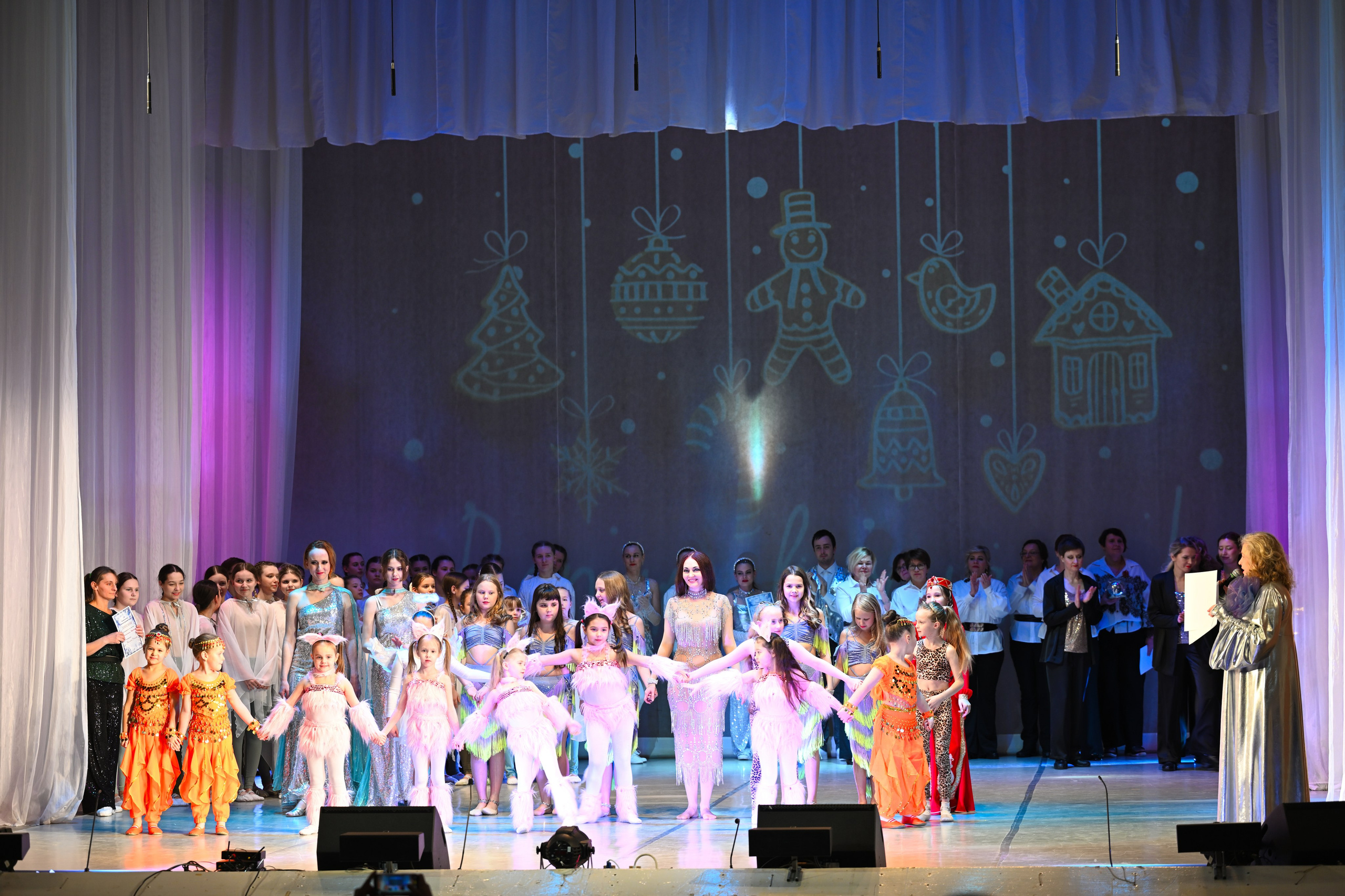 2025-12-19 Танцы ДК. Снежинск фото Андрианов