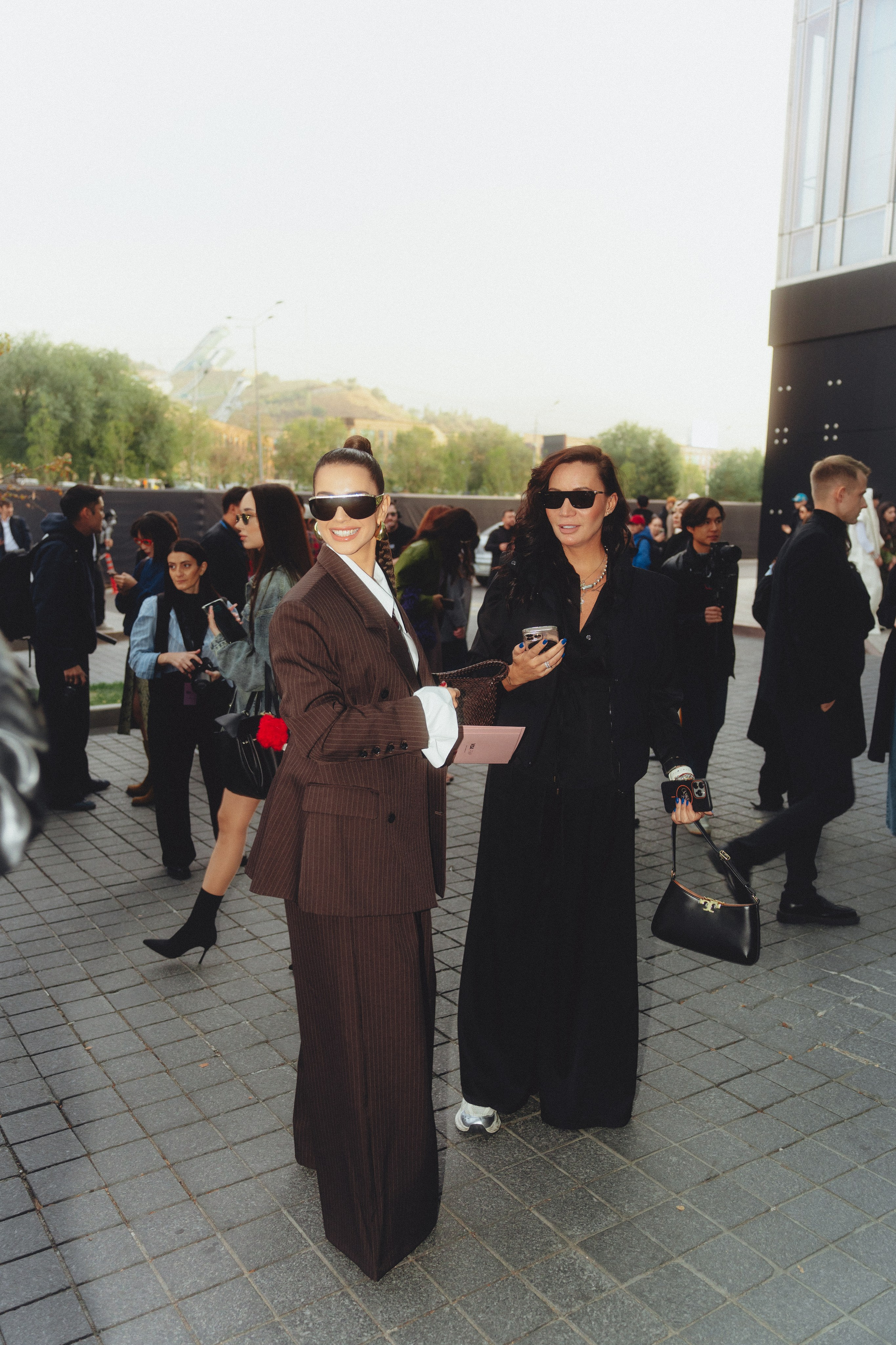 VISA FASHION WEEK ALMATY SS26 / STREET STYLE