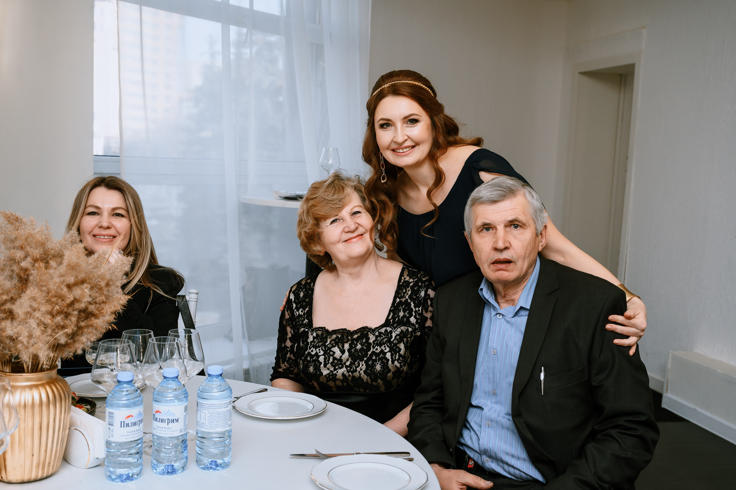 Поэтический вечер Ольги Любимовой. Свадебный и просто хороший фотограф в Челябинске