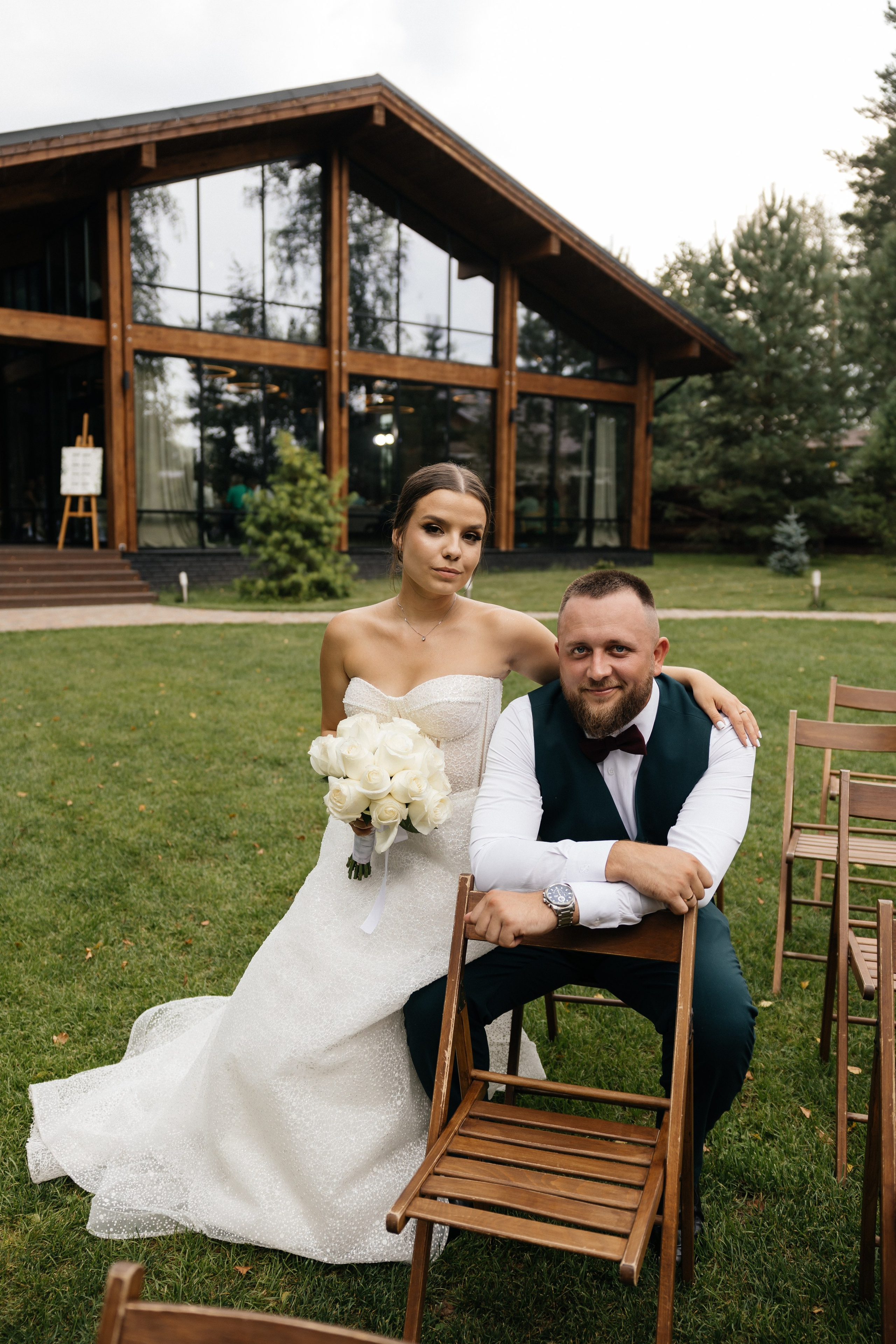 Свадебная история. Лесной Виладж. Свадебный и семейный фотограф Рассказова Виктория