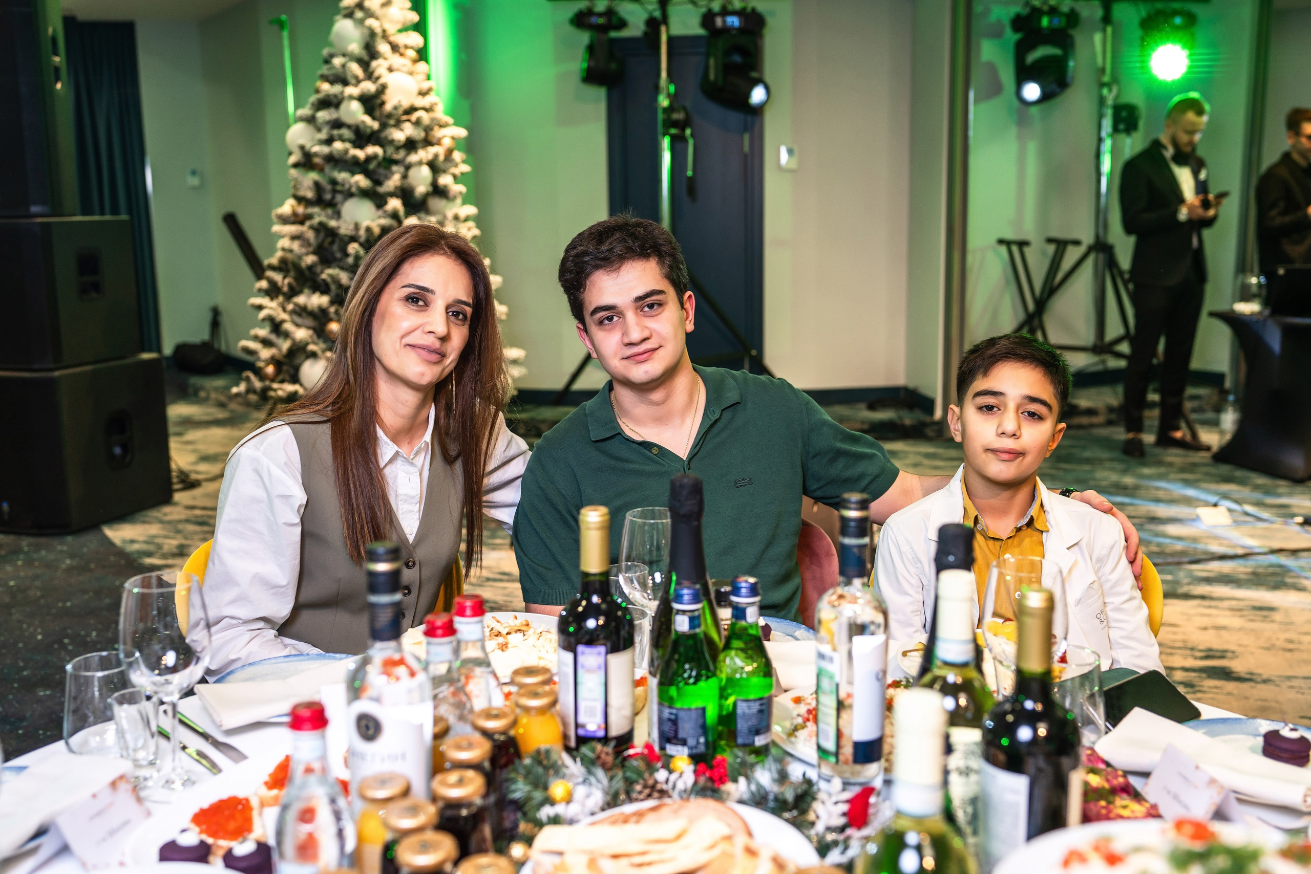 Фотограф на новогодний корпоратив. Фотограф Сочи