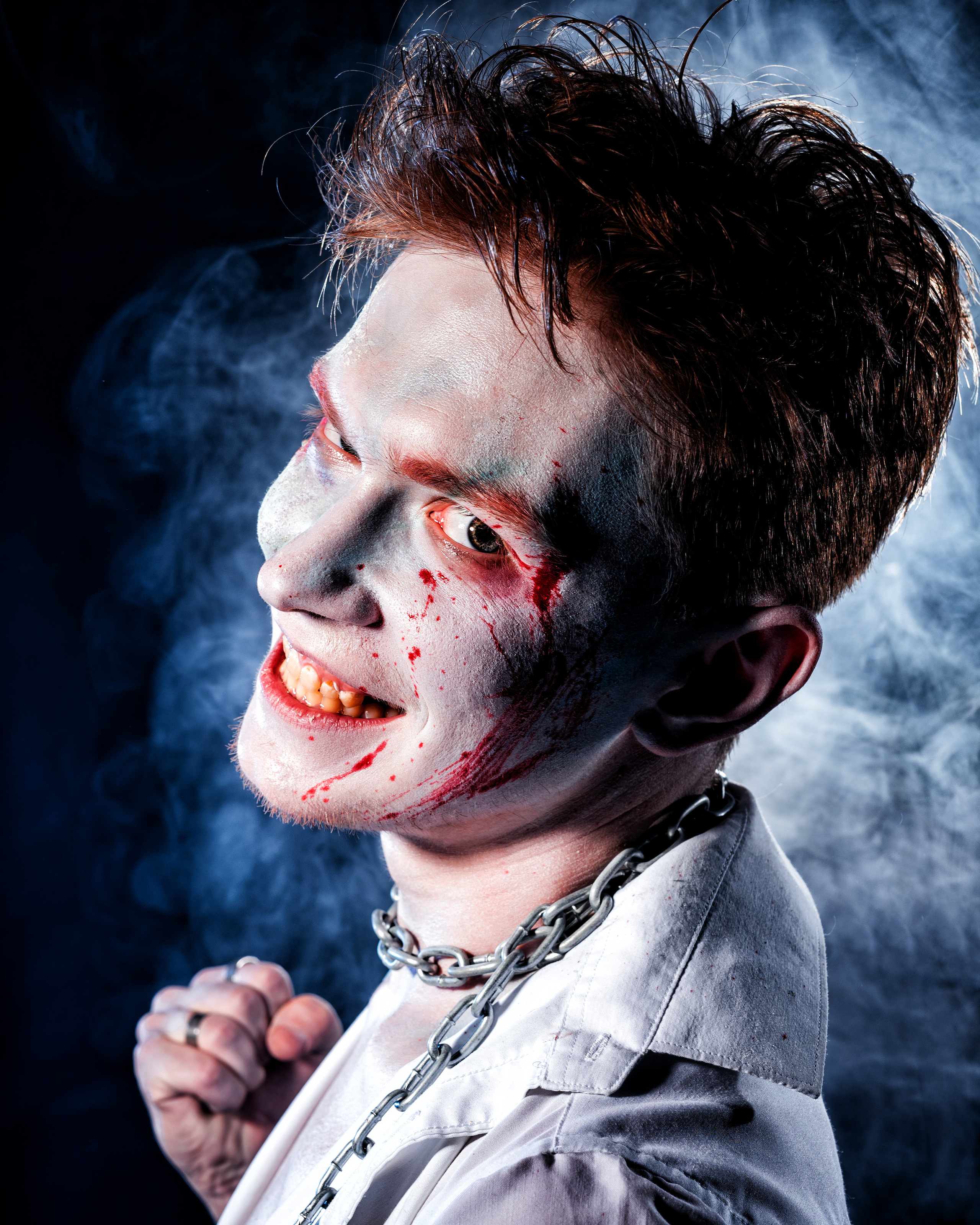 Фотосессия в образе маньяка. Фотограф Синицын Егор
