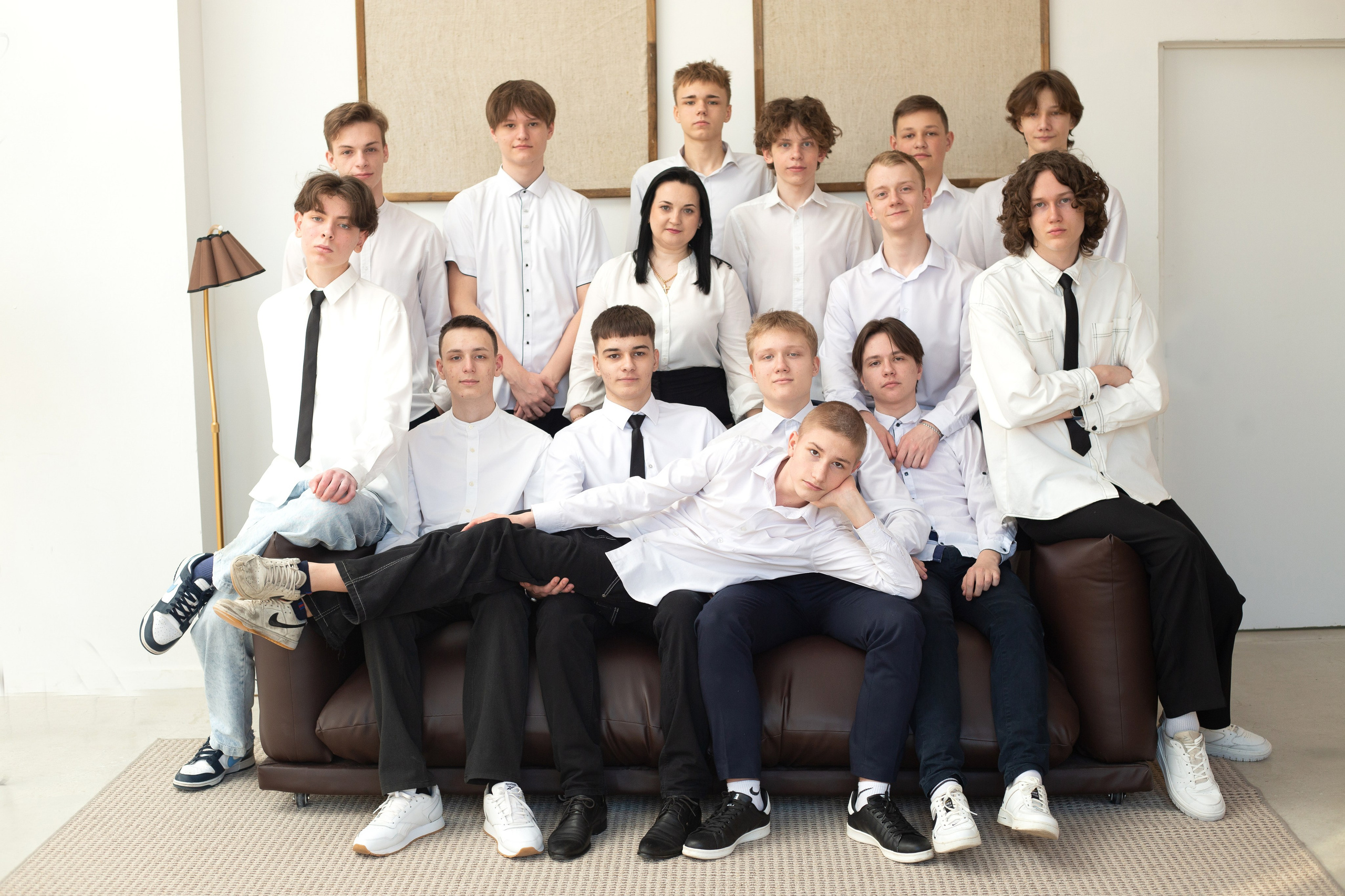 Съемка в студии. Выпускные альбомы Воронеж " СОКОЛ фото»