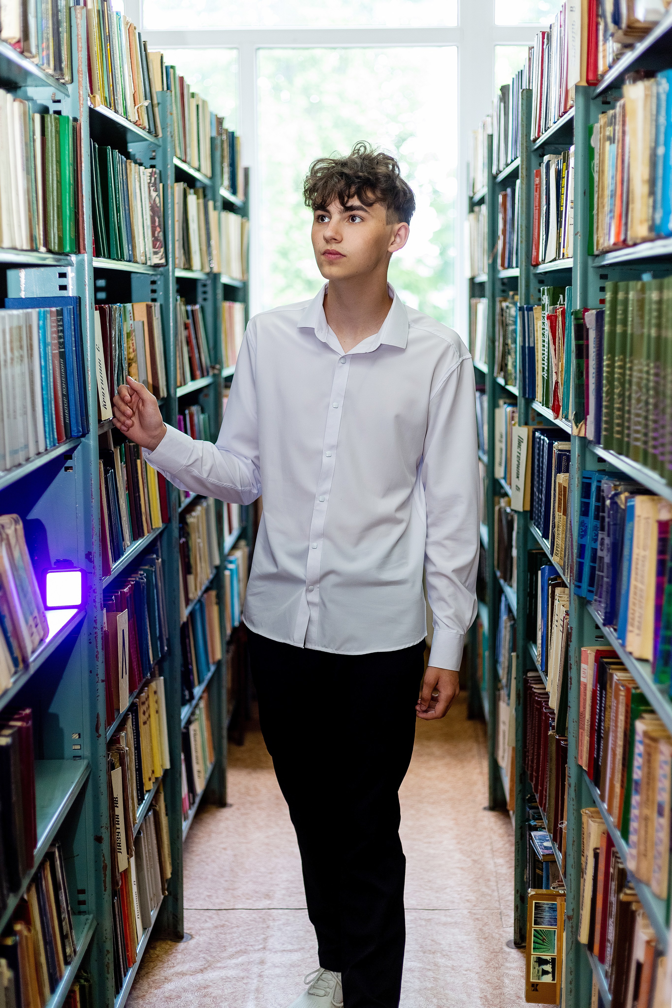 В.Хава — съемка в школе, в поле на закате. Выпускные альбомы Воронеж от Веры Соколовой