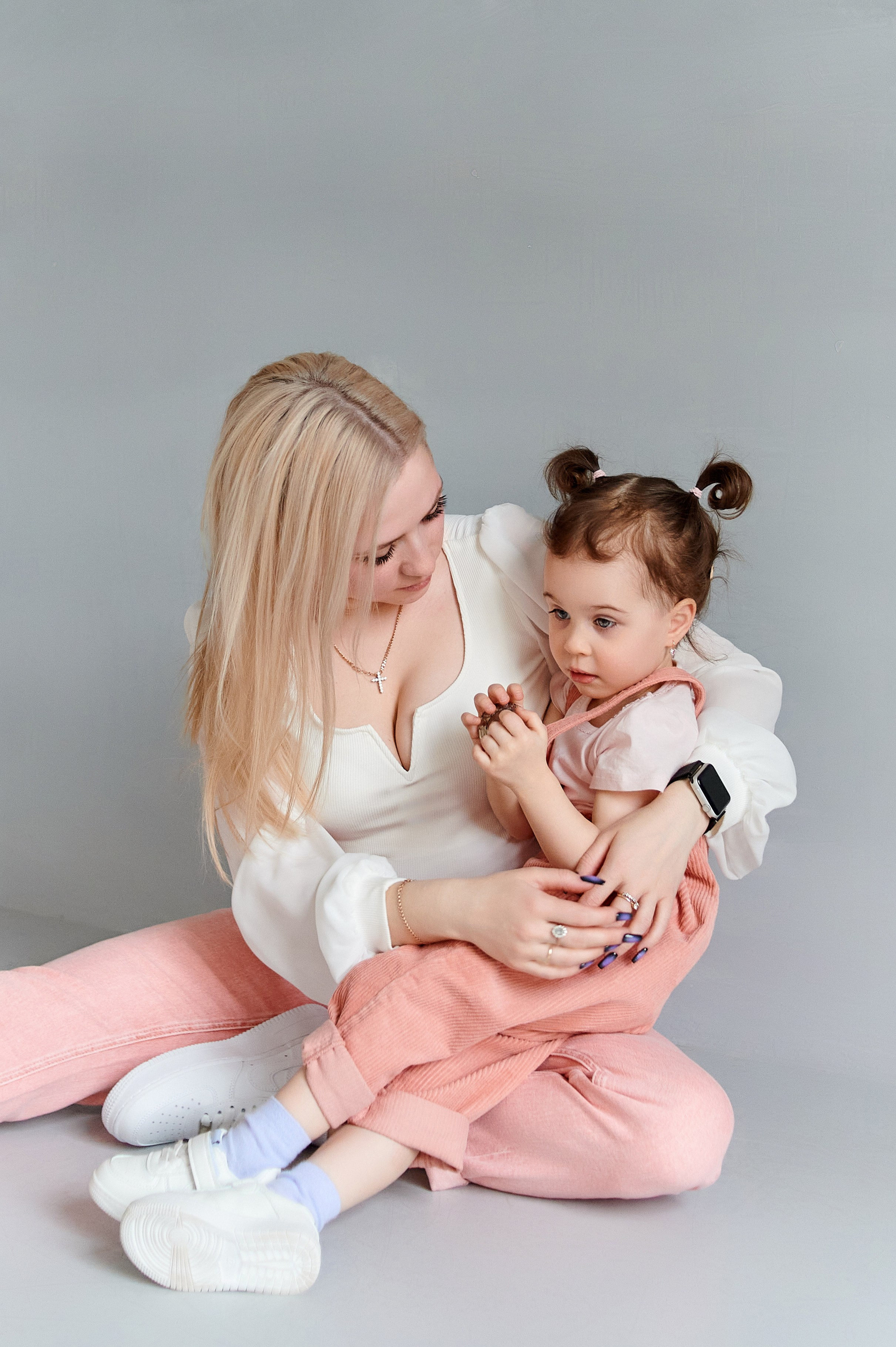 В студии. Семейный и детский фотограф в г. Ногинске Ангелина Хасанова