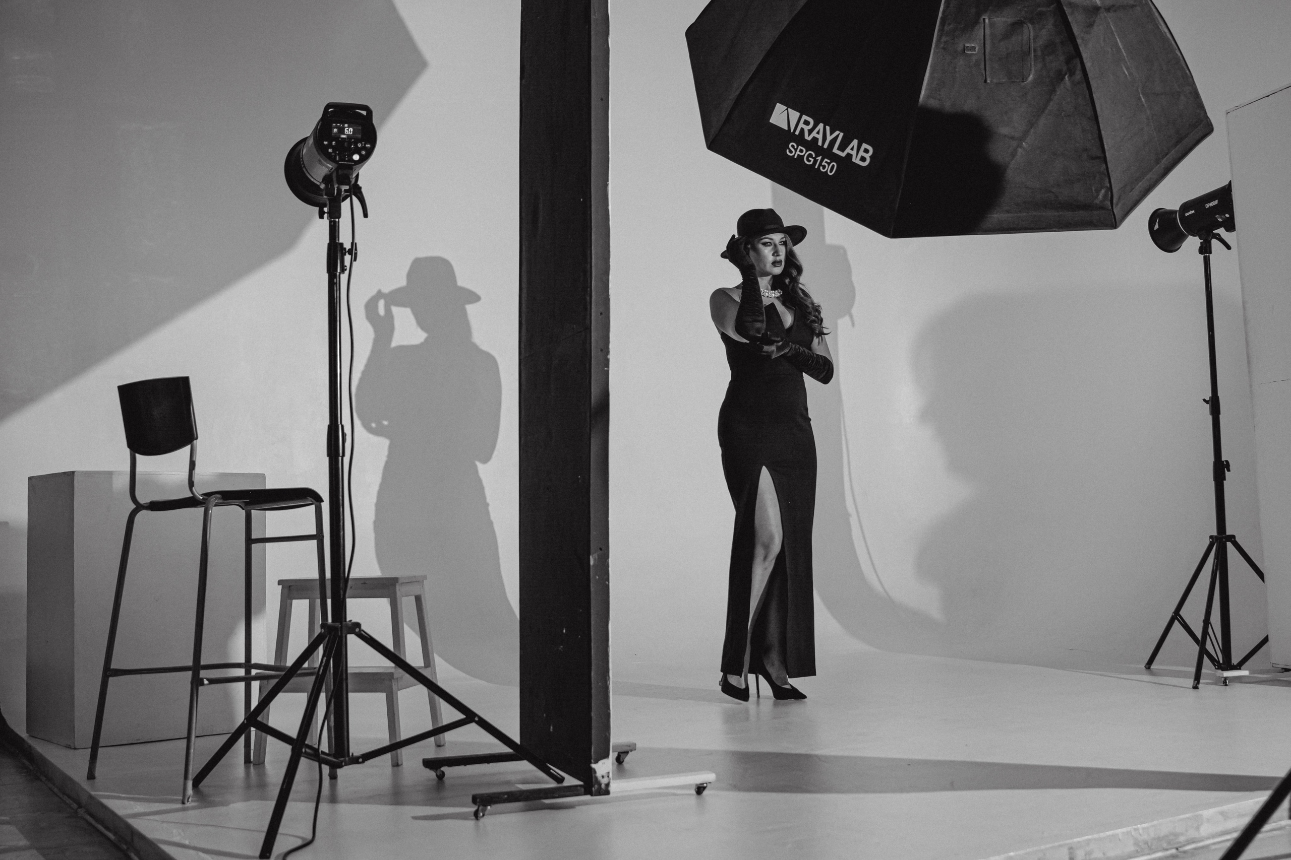 Фэшн-съёмка участниц Миссис Бизнес Гатчина 2023. Портретный фотограф в Санкт-Петербурге Дмитриева Наталия