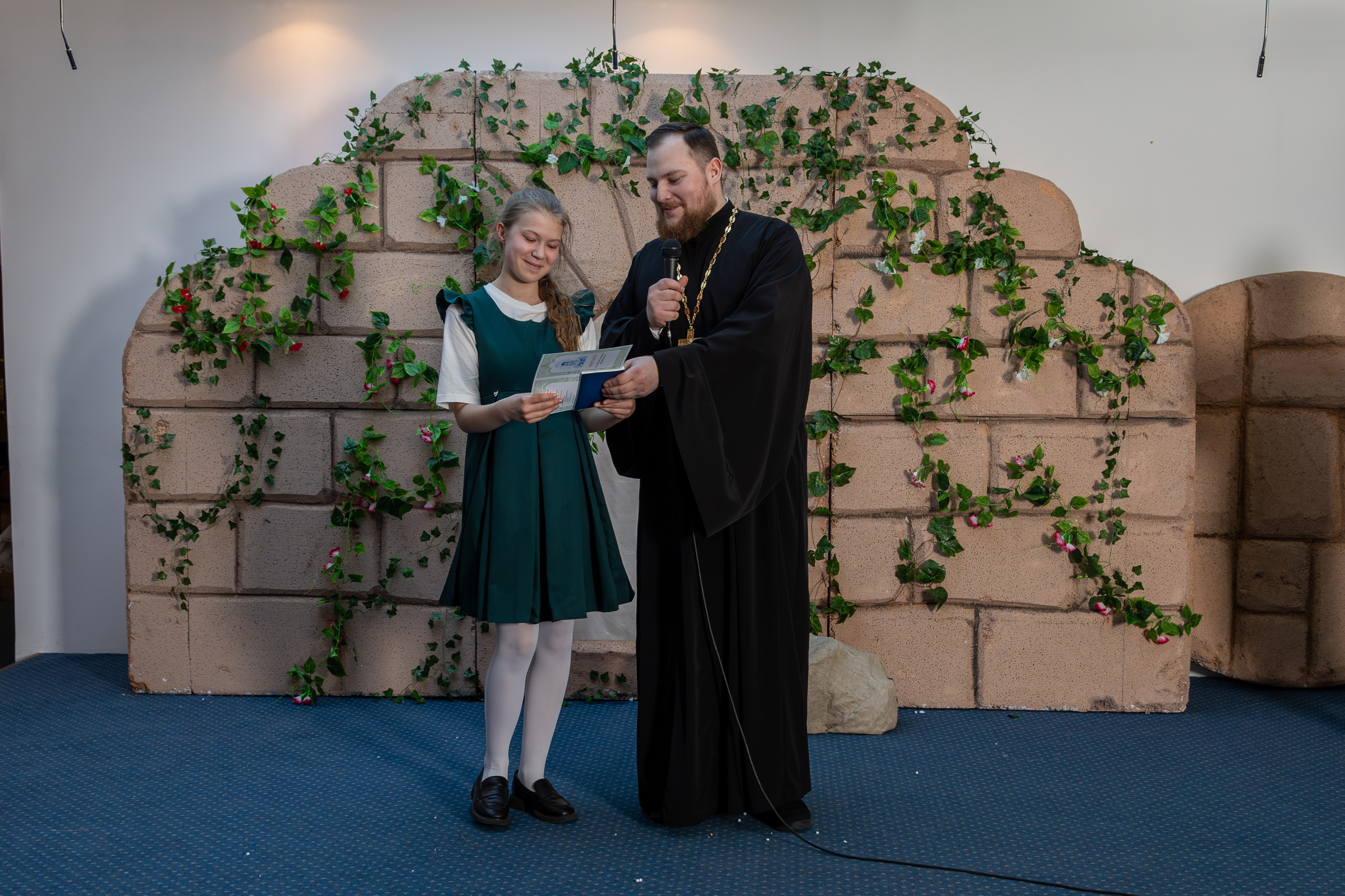 Пасхальный концерт Воскресная школа 2025. Фотограф Таинств Крещение и Венчания г. Магадан Власова Ульяна