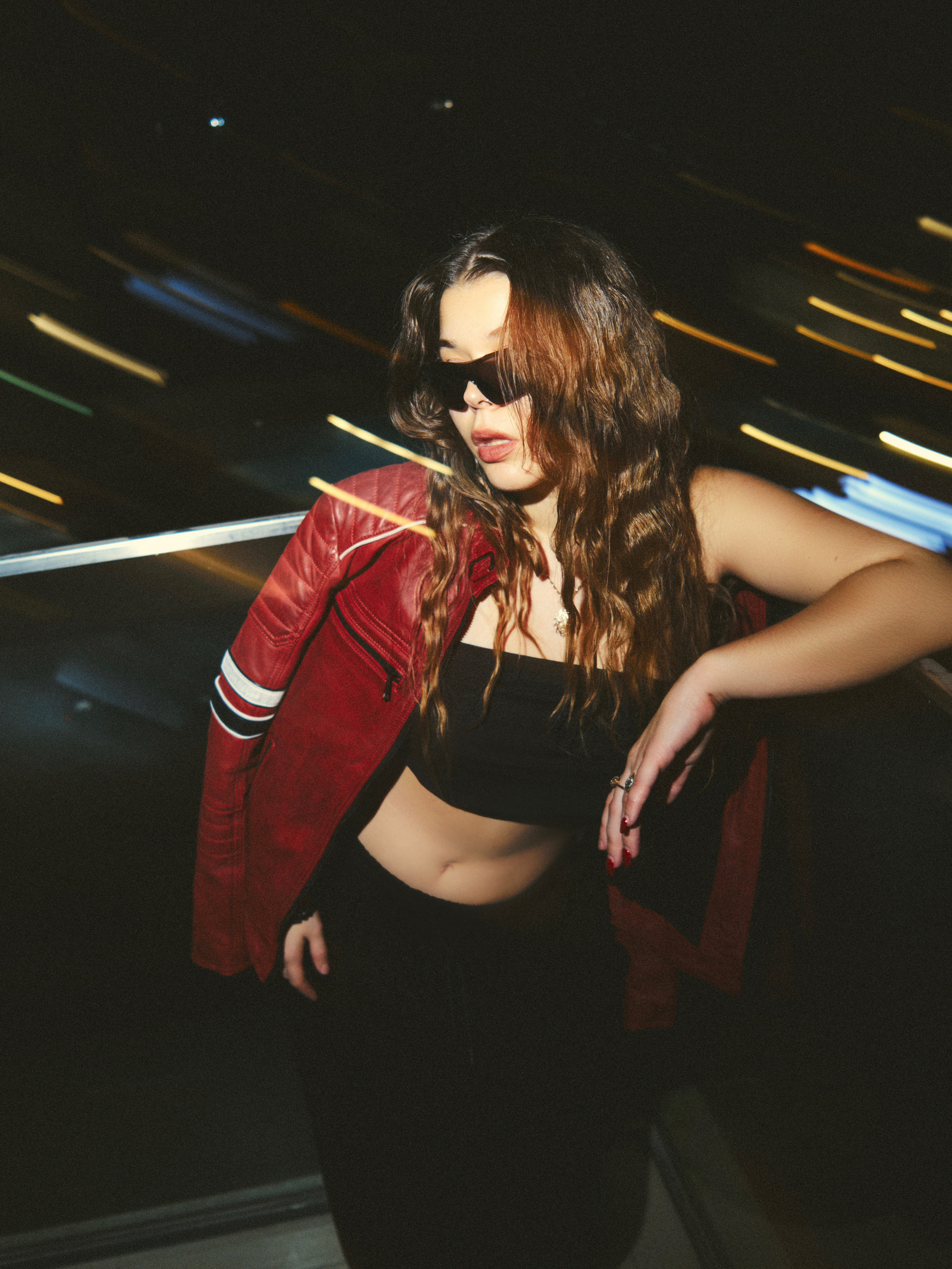 Фотограф Москва. NOIZOMAX Художественный фотограф в Дубай