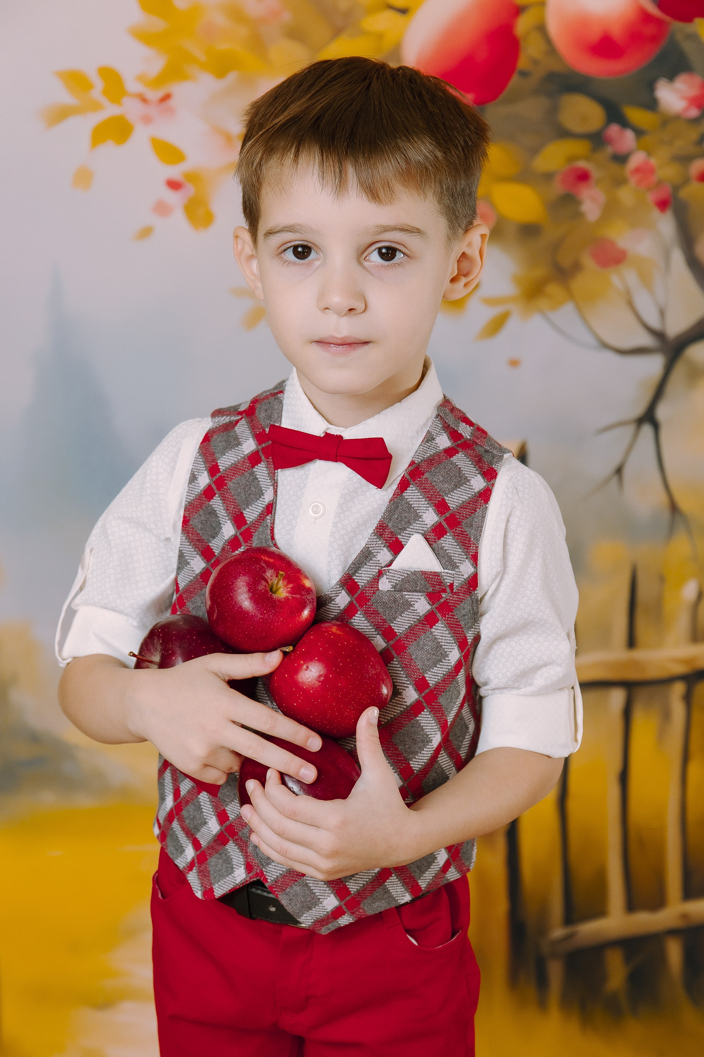 Портреты Яблочки. Выпускные альбомы Натальи Бутко: Новороссийск, Анапа, Геленджик