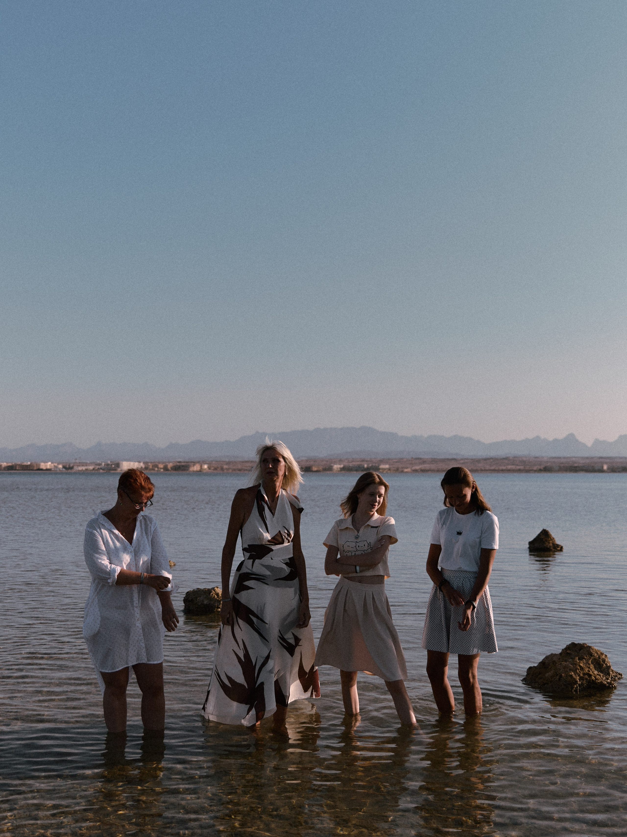 Сахл-Хашиш — пляж. Jorgis Talè — photographer, kind person, teacher of arts and other mag