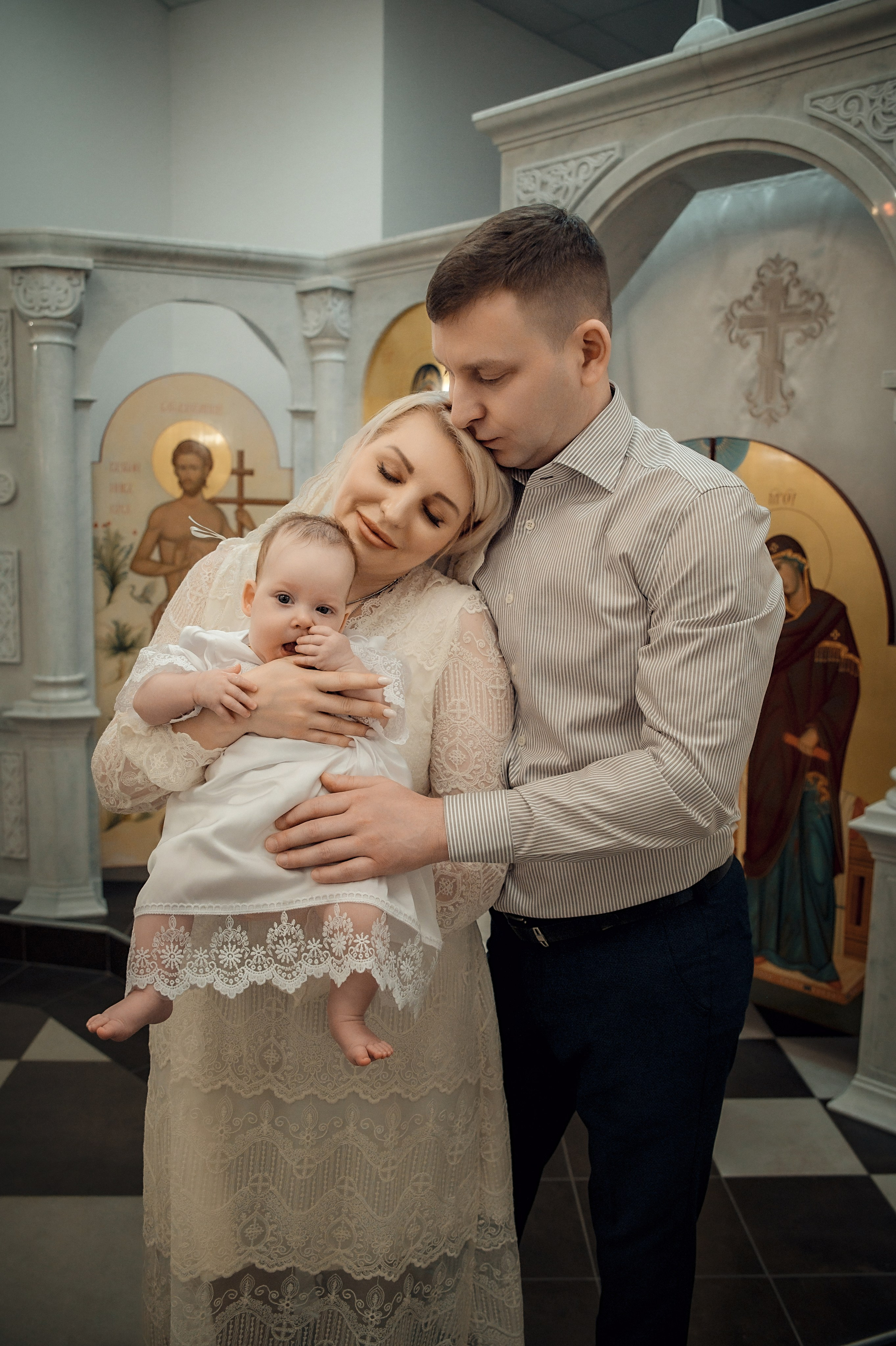 Таинство Крещения Натальи, Собор Александра Невского г. Волгоград. Церковный, семейный и репортажный фотограф Волгоград, Волжский