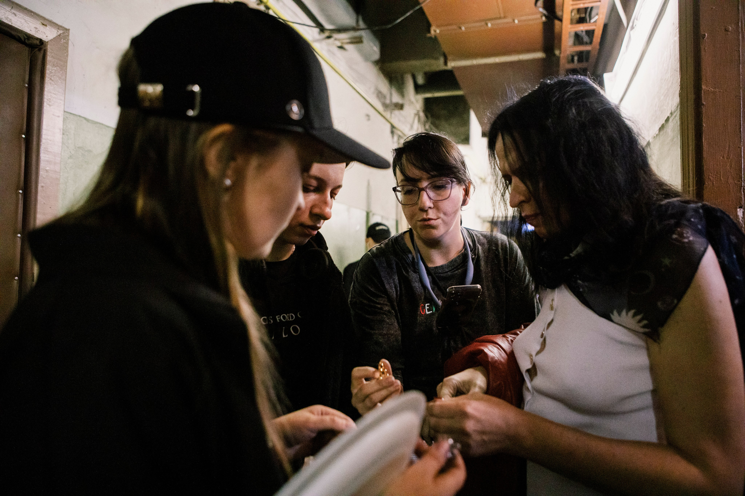 Пилотная серия «Быгонь». Ольга Пилант. АРТ, бэкстейдж, свадебная и семейная фотография, городской портрет, интерьерная фотография