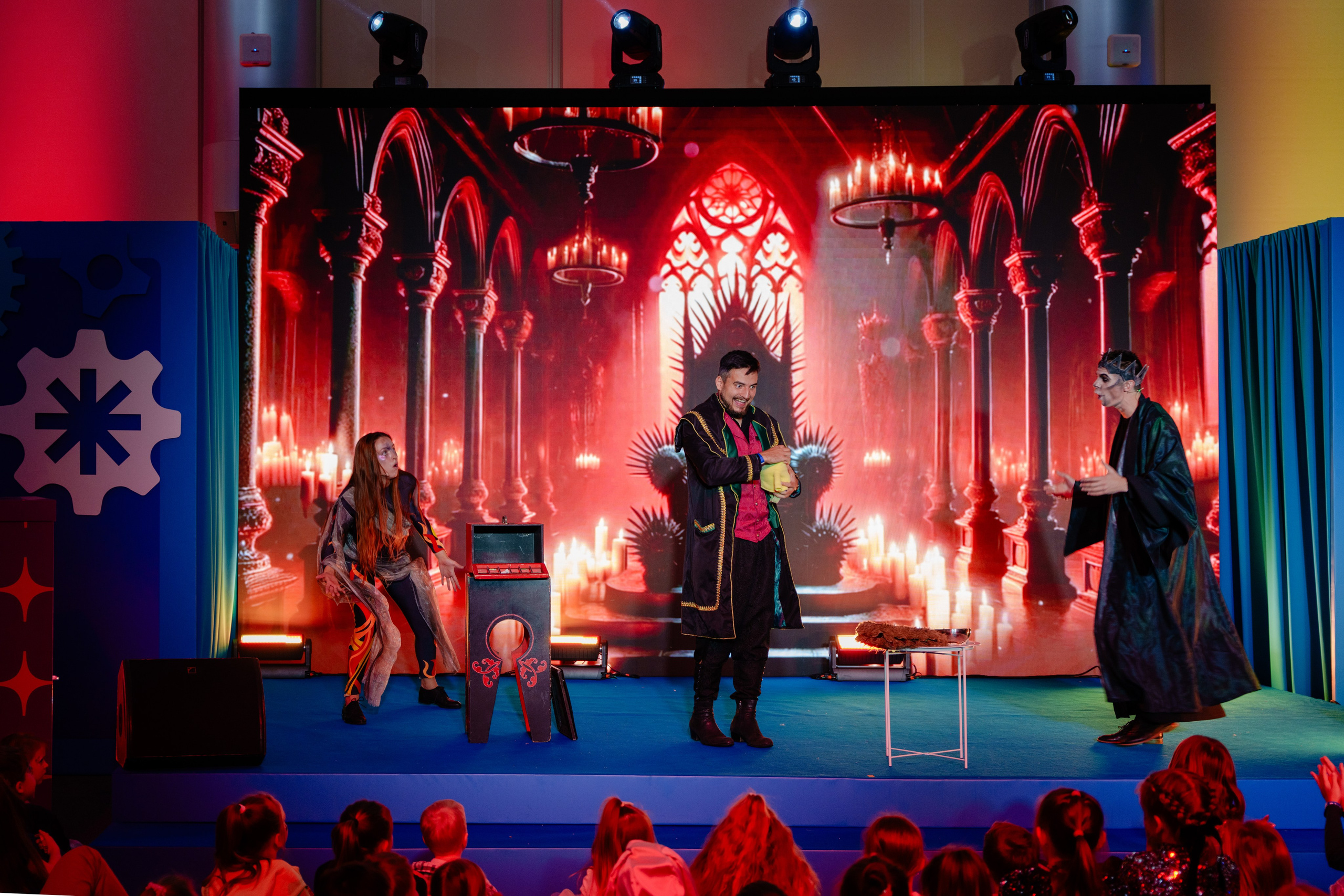 Репортажный фотограф VK Елка. Репортажный фотограф Москва Сергей Дружинин