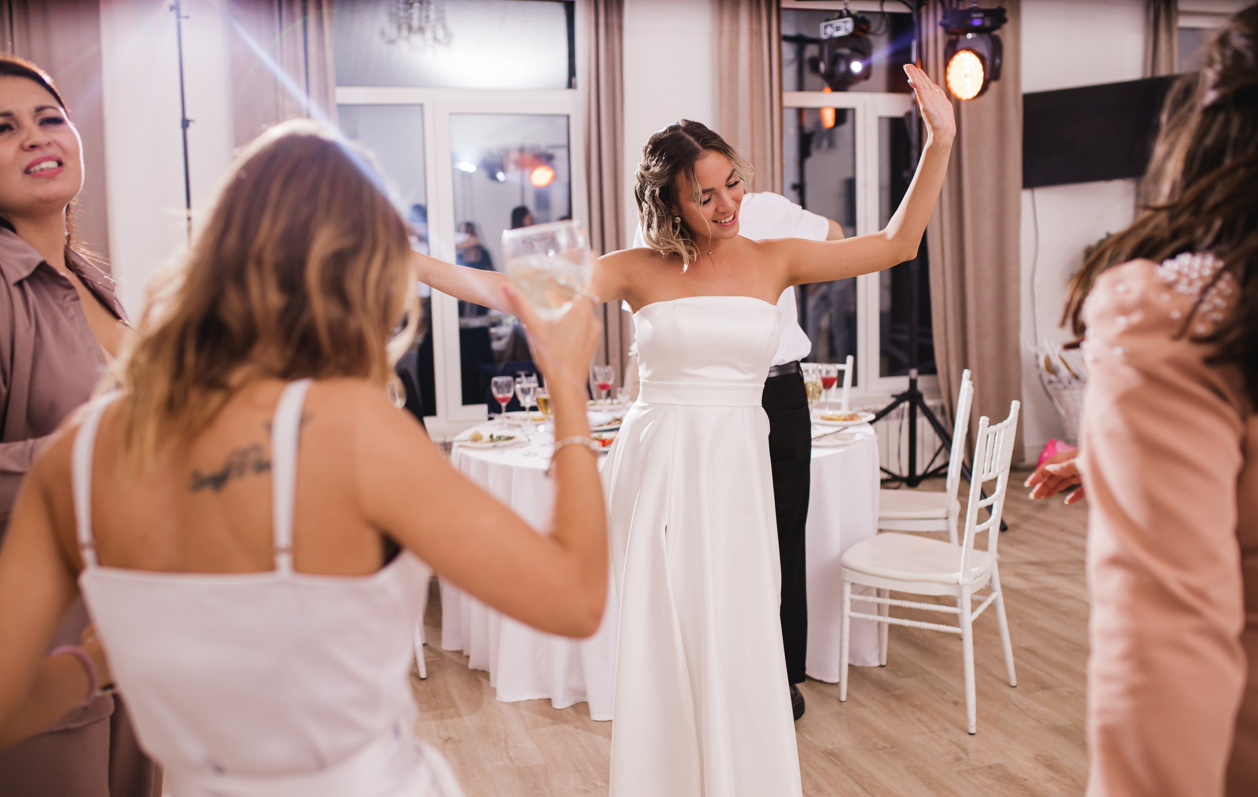 Света и Влад (регистрация банкет). Семейный и свадебный фотограф в Екатеринбурге Орлова Ирина