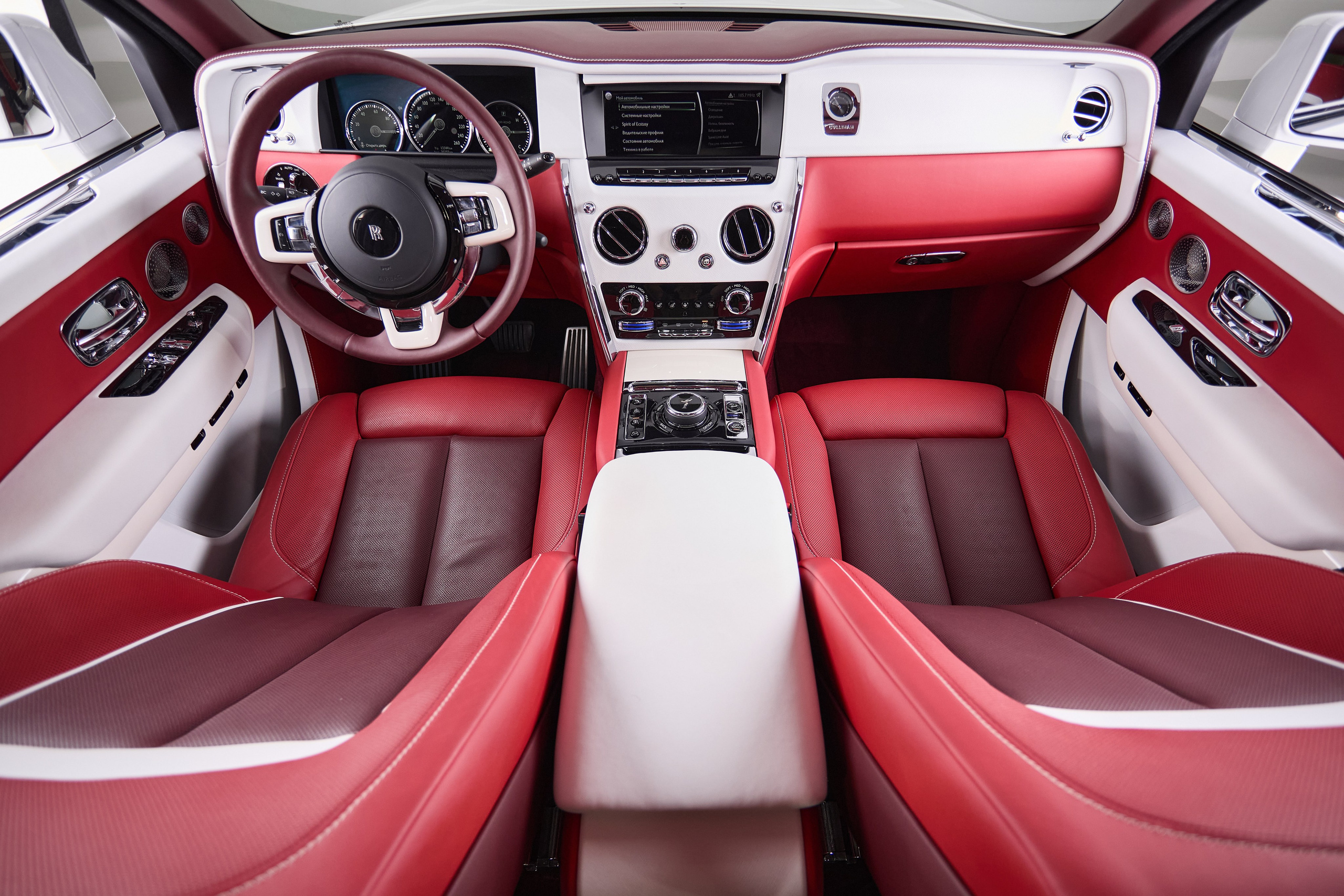 Rolls Royce Culinan. Kurbanov content maker