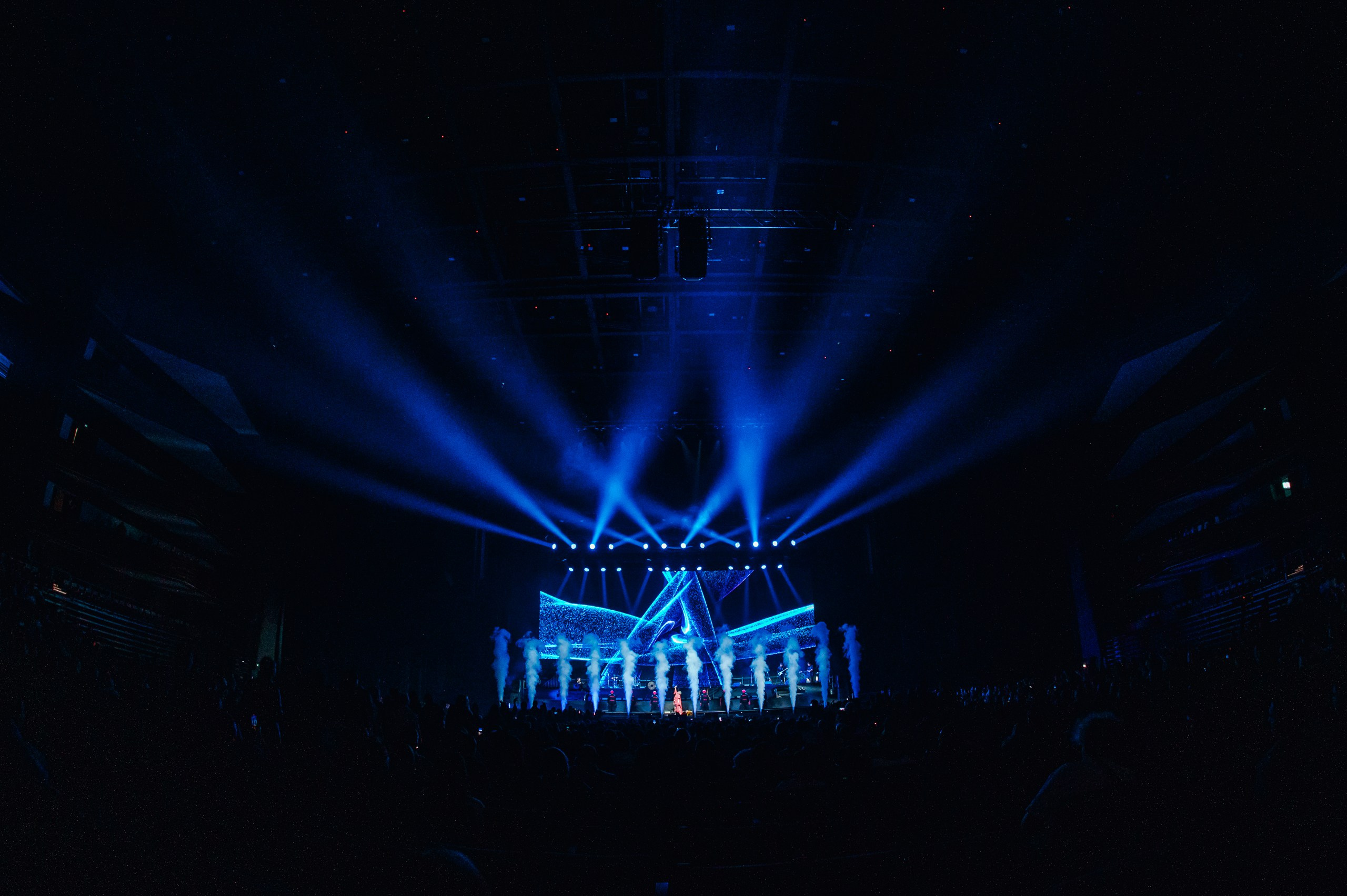 КАТЯ ЛЕЛЬ / 2025. OOPS