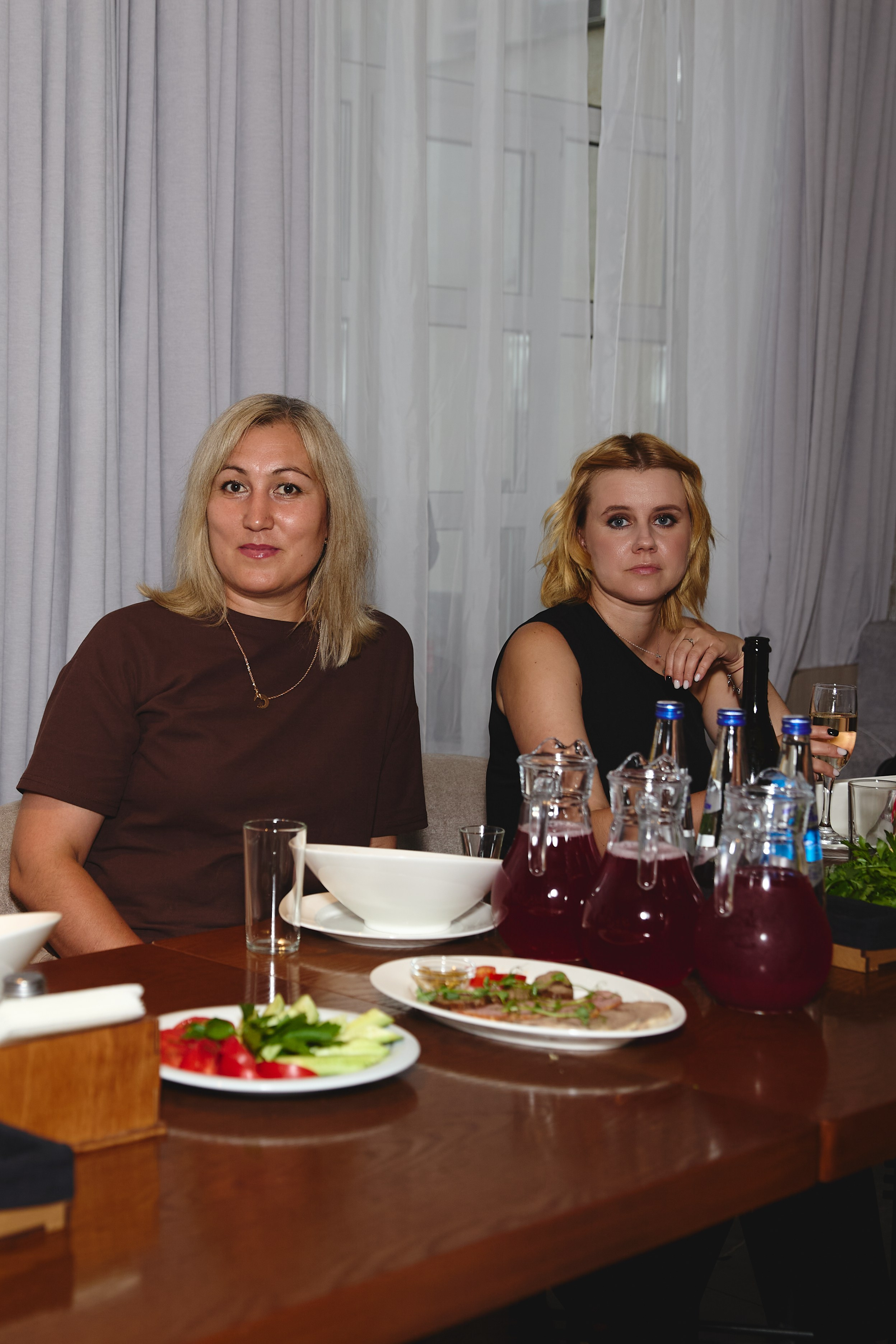 Выпускной вечер в кафе. Dariadrugova.ru