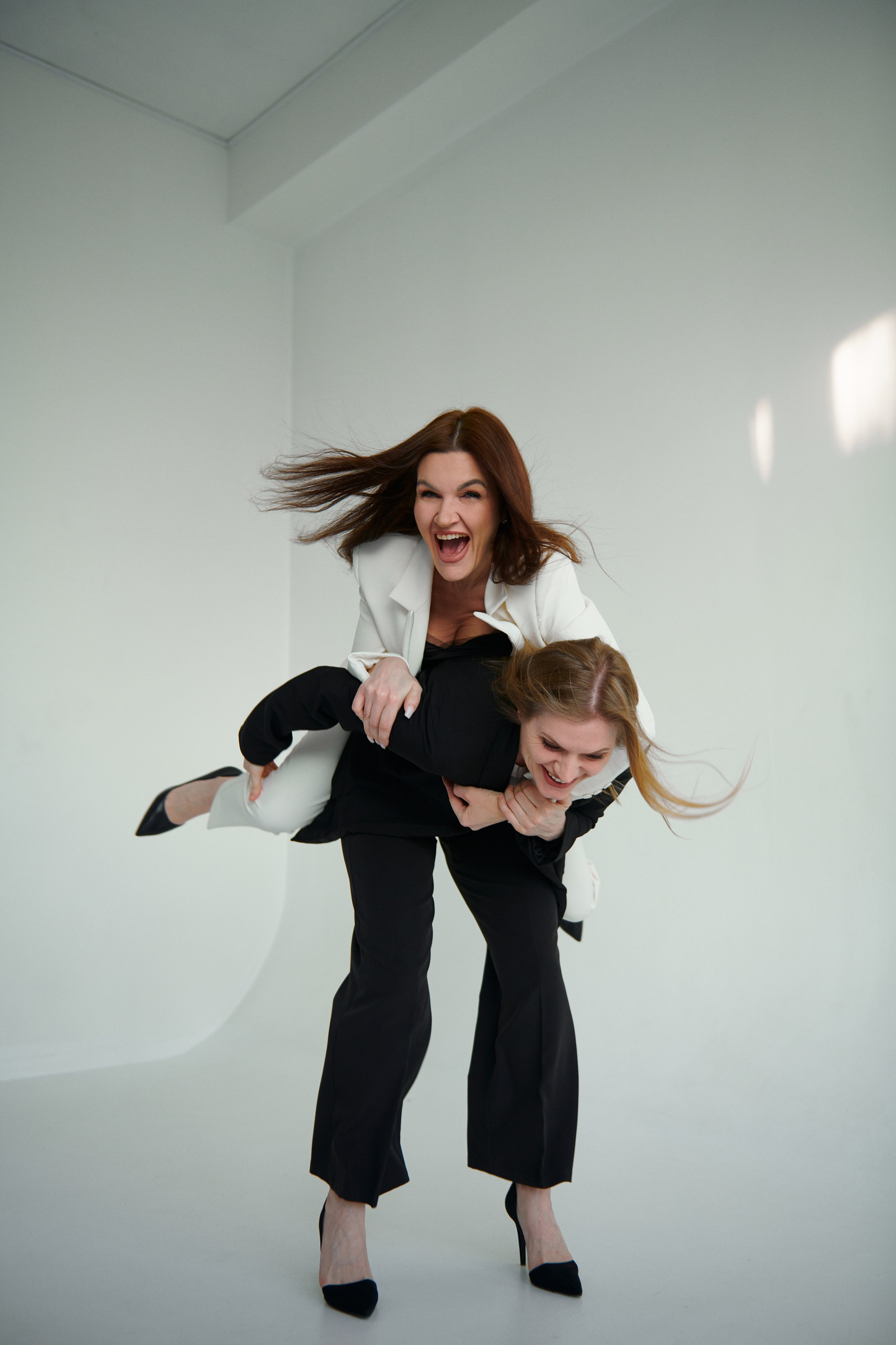 Аня и Таня. Фотограф-визажист в Красноярске Алина Духновская