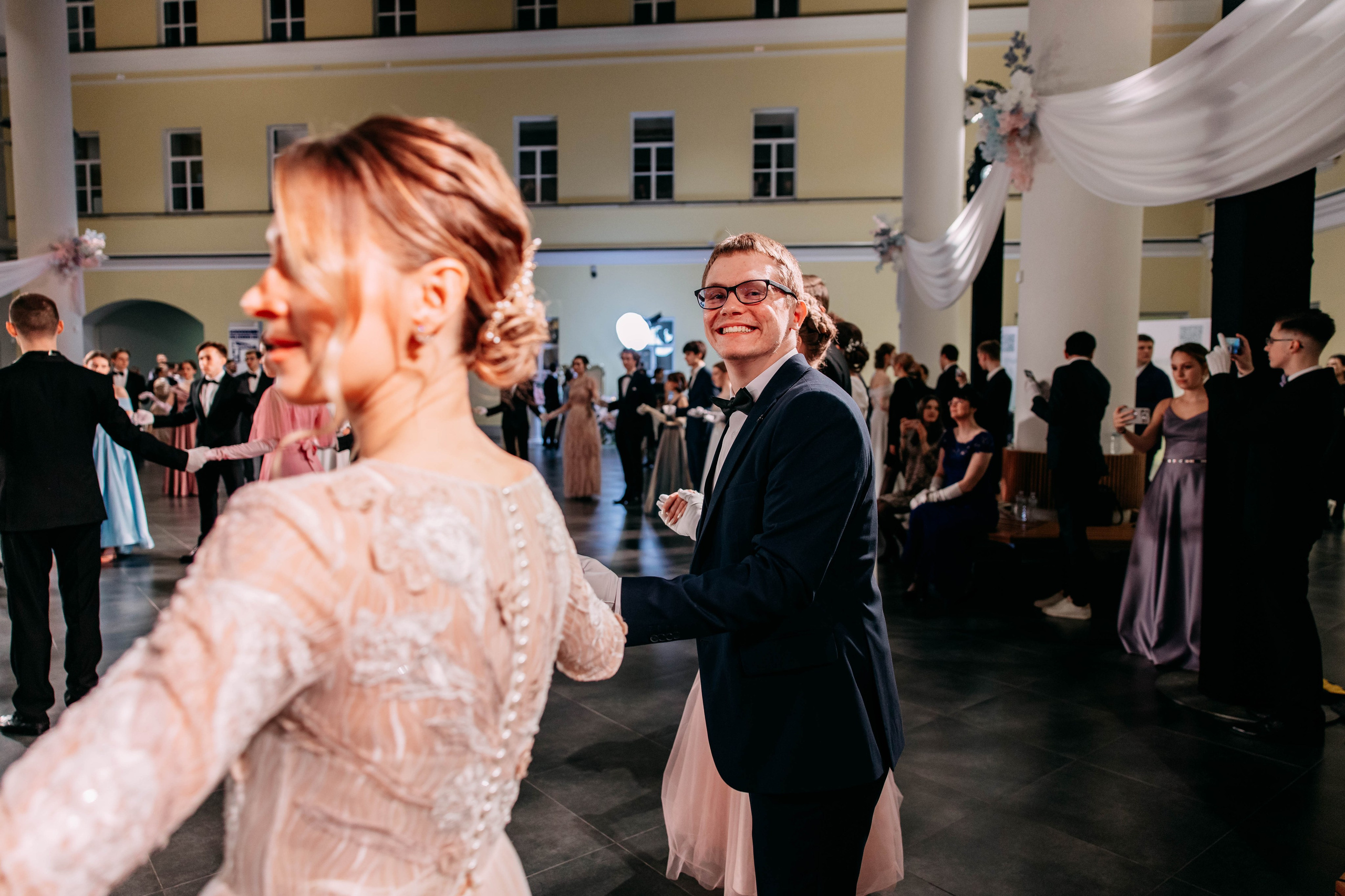 Бал студентов ВШЭ. Фото и видео съемка. Андрей Ионов