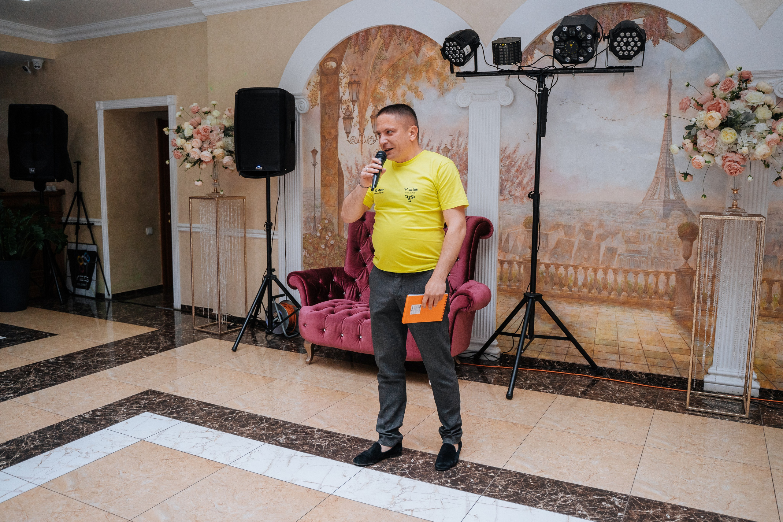 Yes Holding. Свадебный фотограф в Симферополе