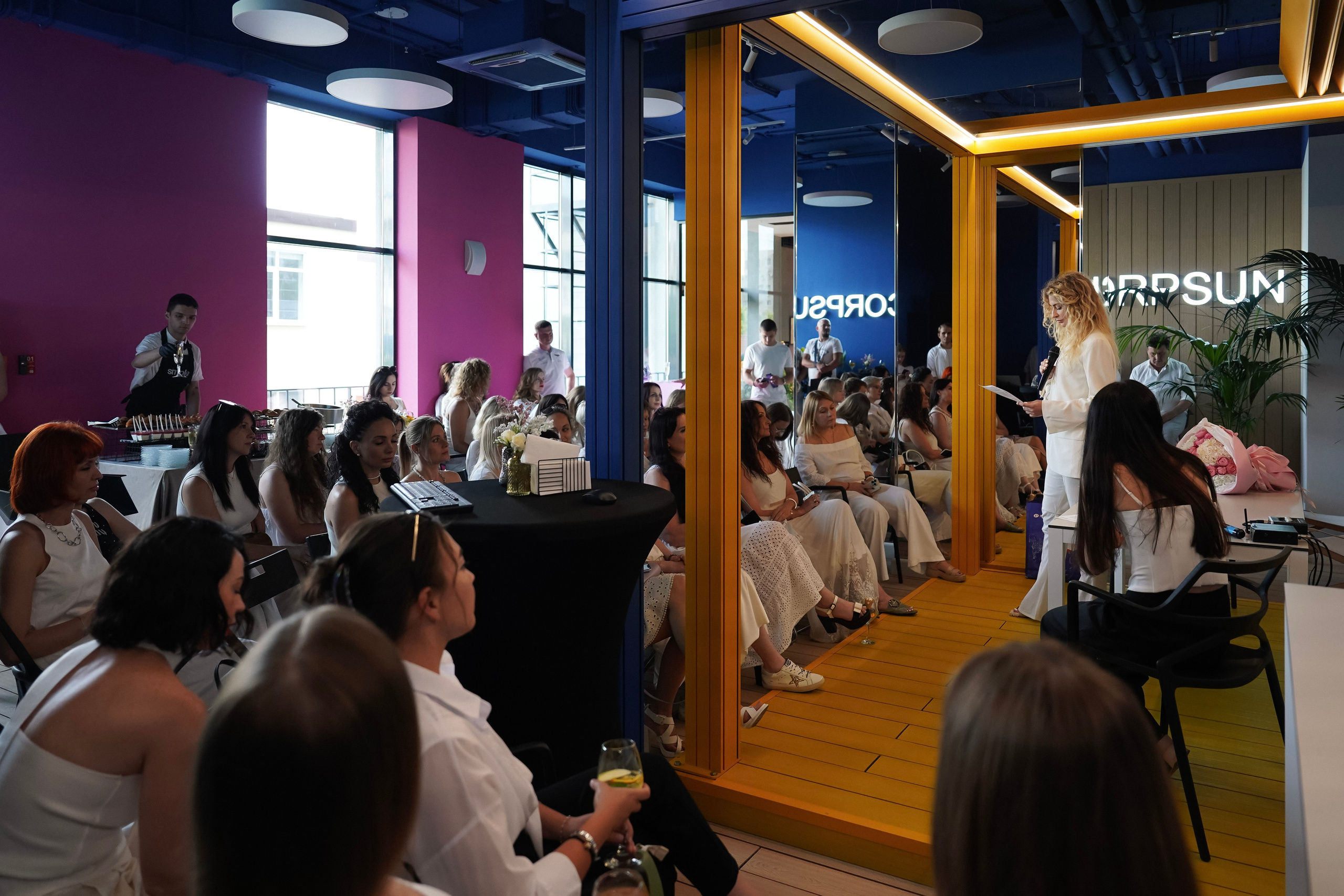 Открытие салона Corpsun / для HiHome. Фотограф с психологическим образованием