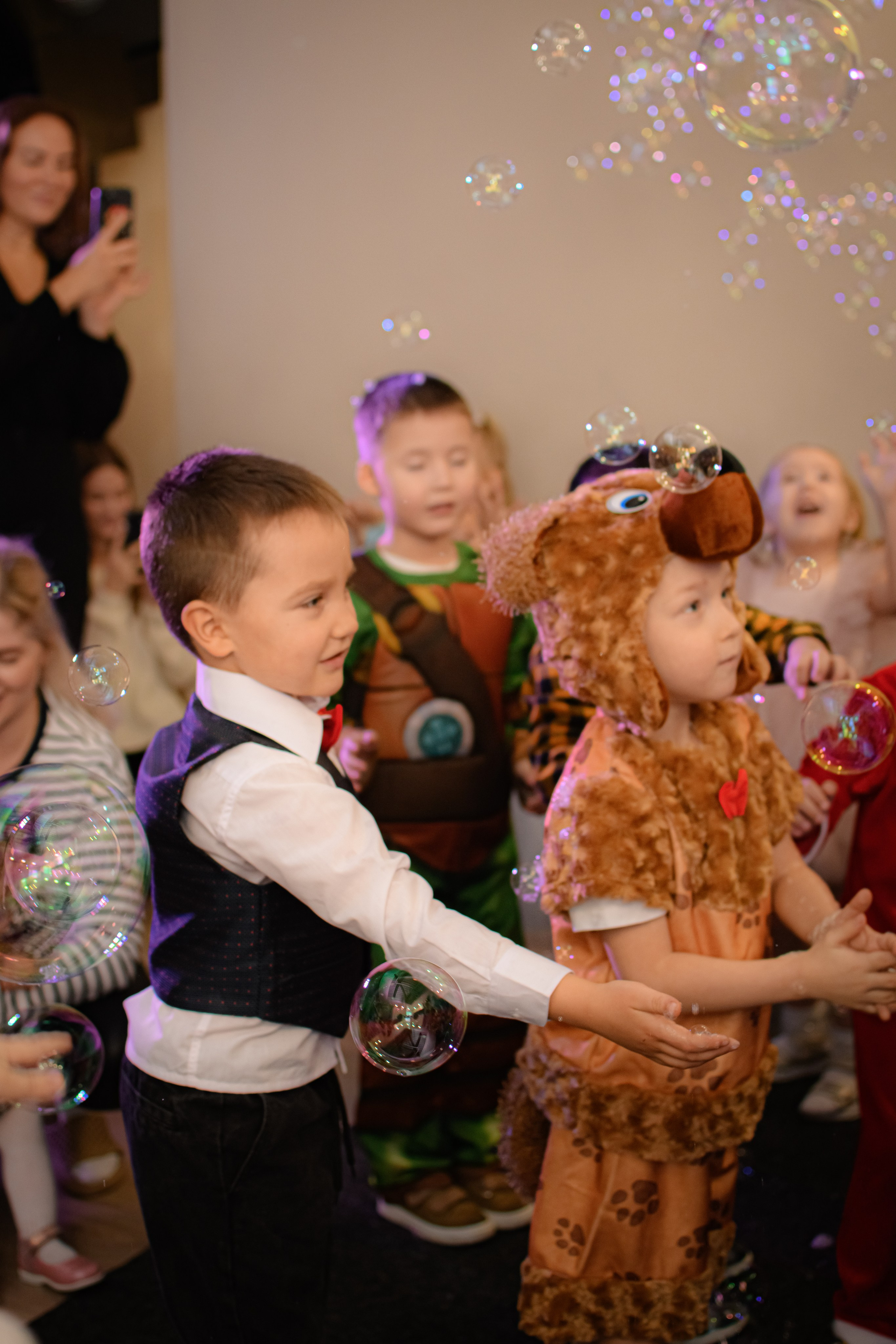 HAPPY NEW YEAR. Photokarish