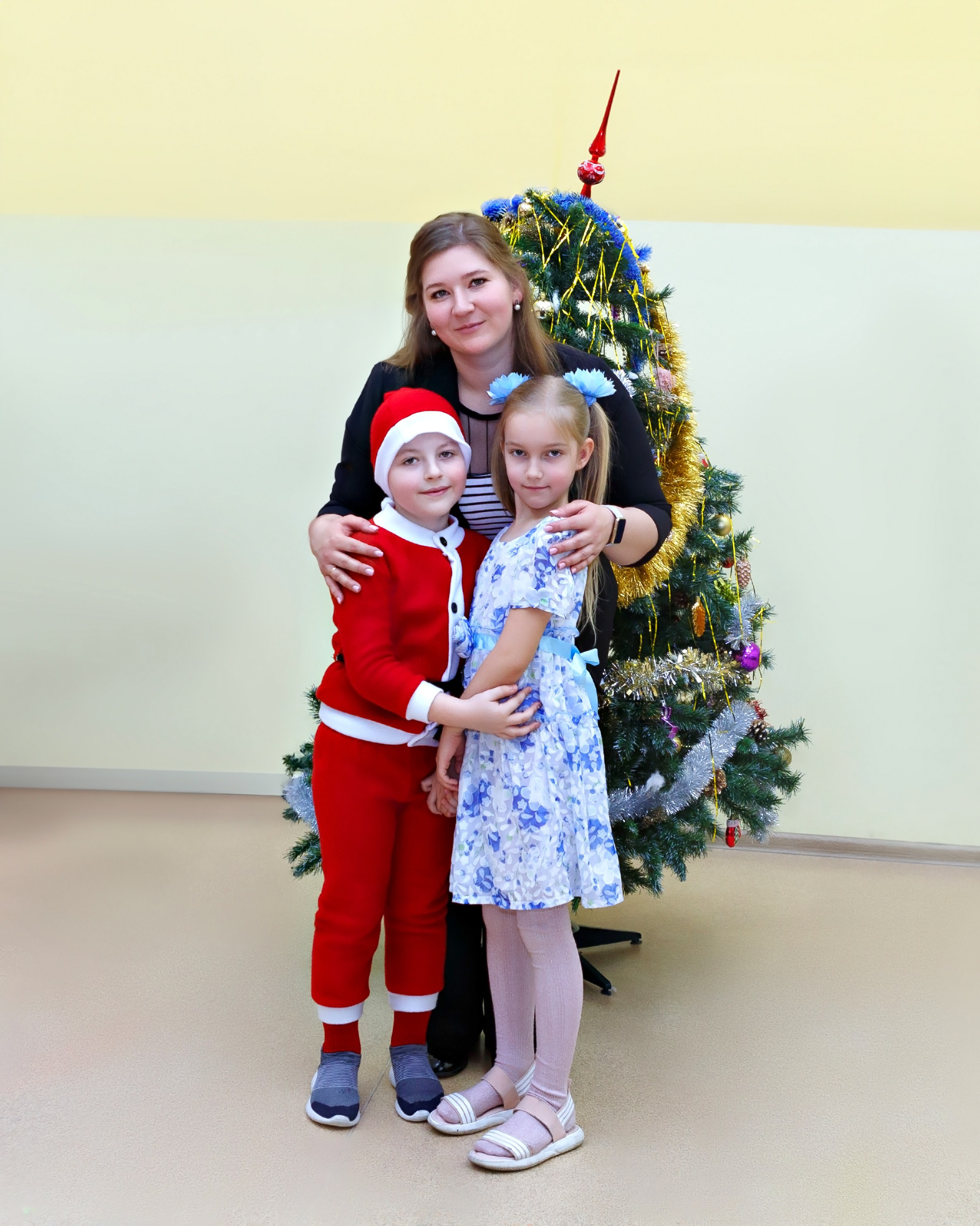 Новогодний утренник в школе. Выпускные альбомы и школьный фотограф в Подольске, Троицке, Щербинке, Москве и Московской области