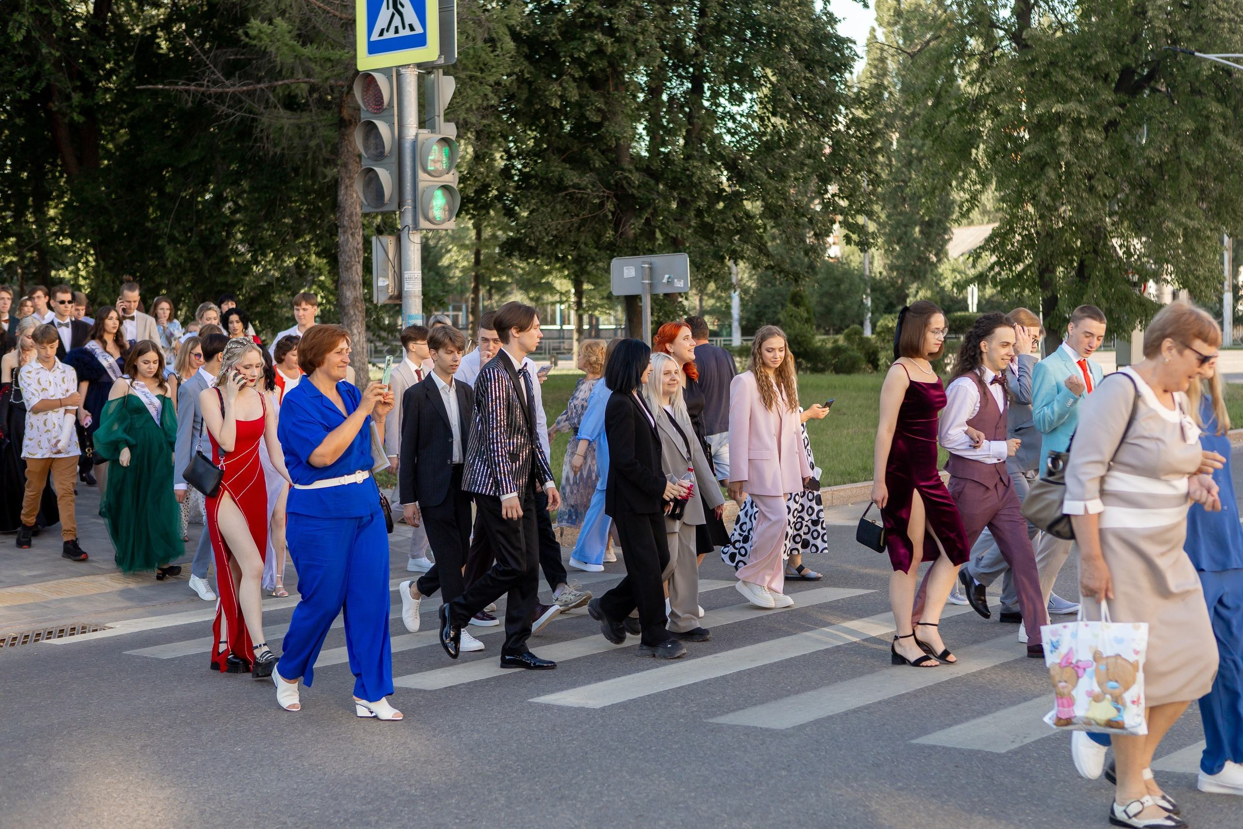 Выпускной Гимназия 12 2024 г. Свадебный и портретный Фотограф в Липецке Дмитрий Котюков