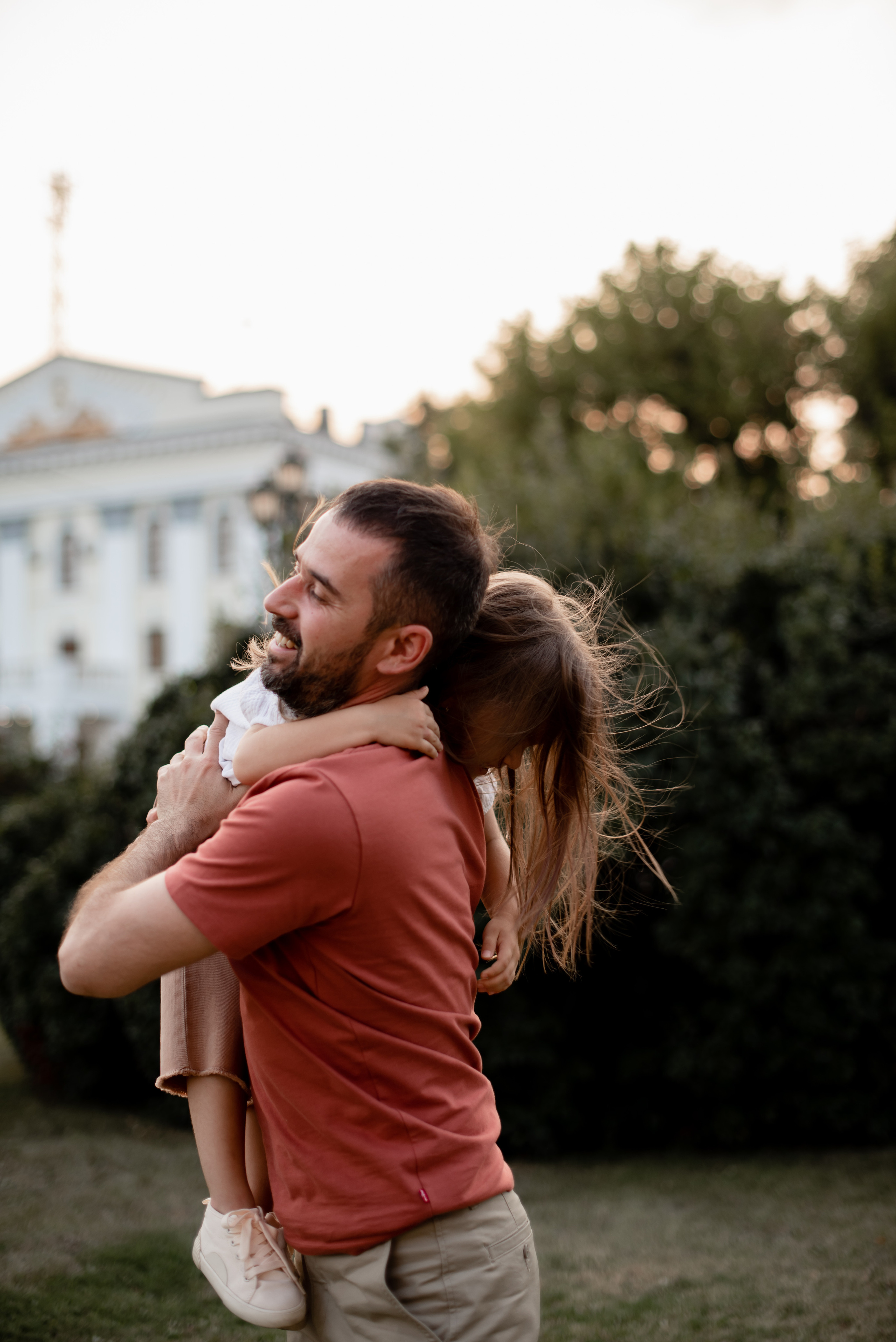 Семейная съемка в центре города. Свадебный фотограф Тюмень Анастасия Битная