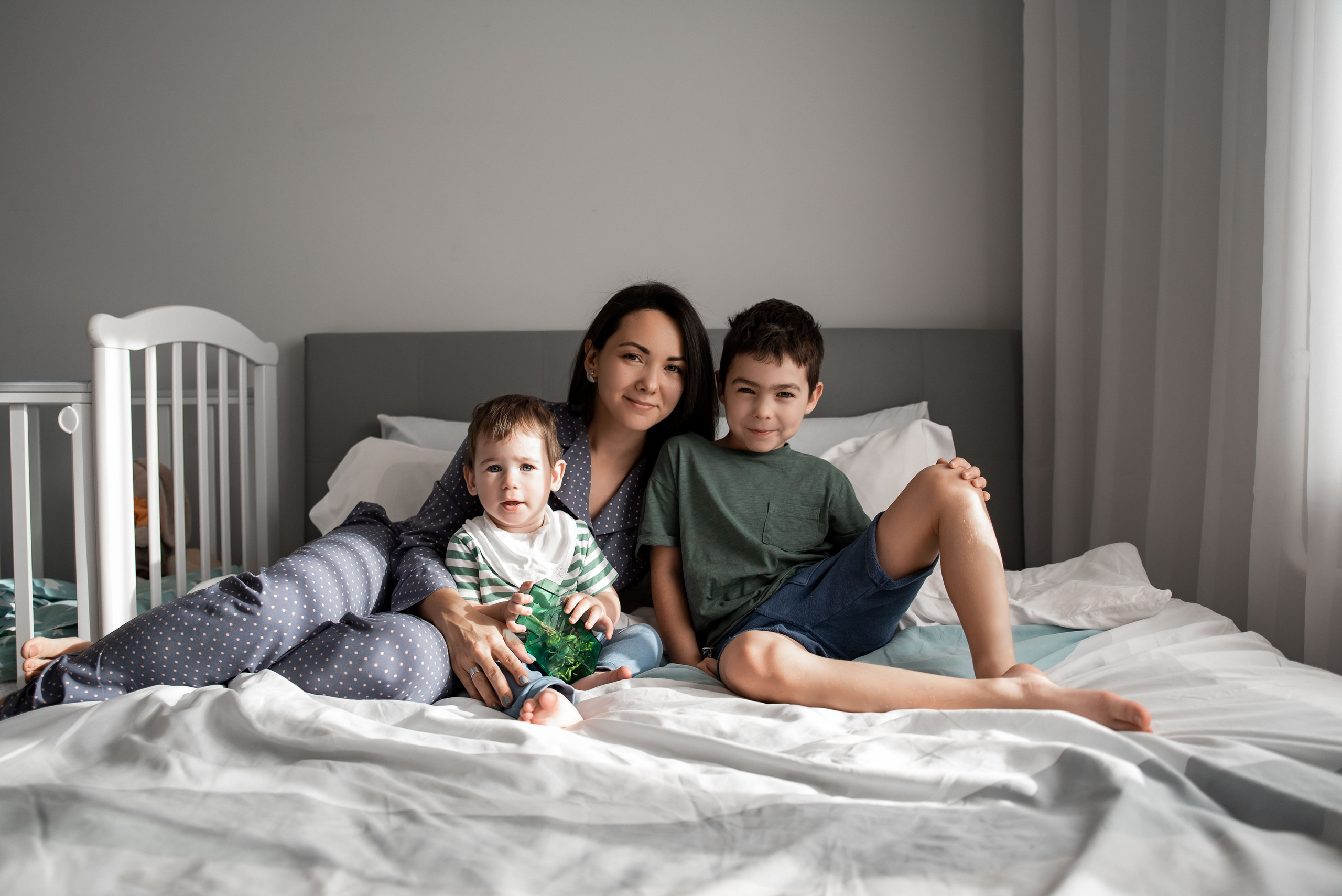 Домашняя съемка, Катя и мальчишки. Свадебный фотограф Тюмень Анастасия Битная