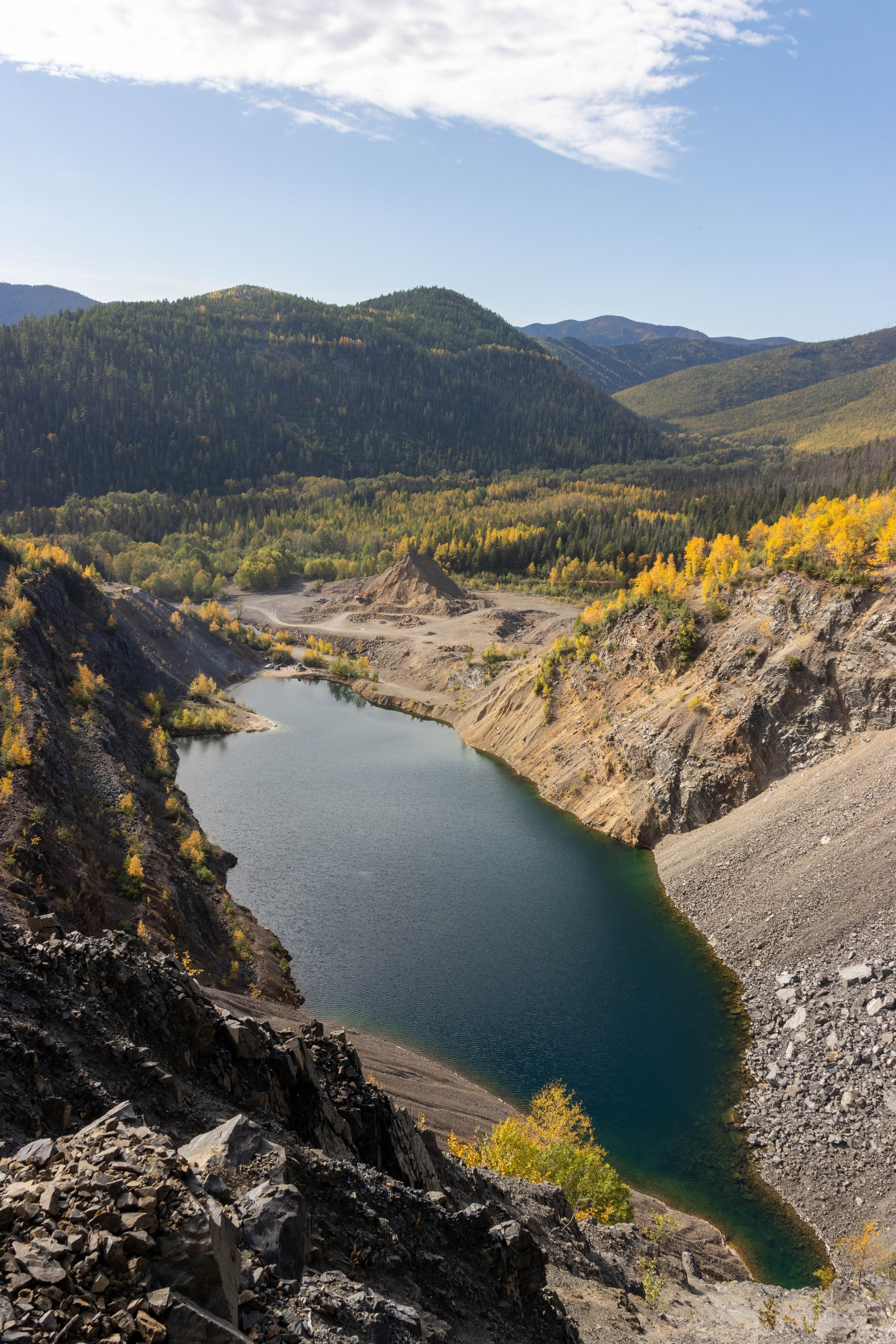 карьер Бирюзовый