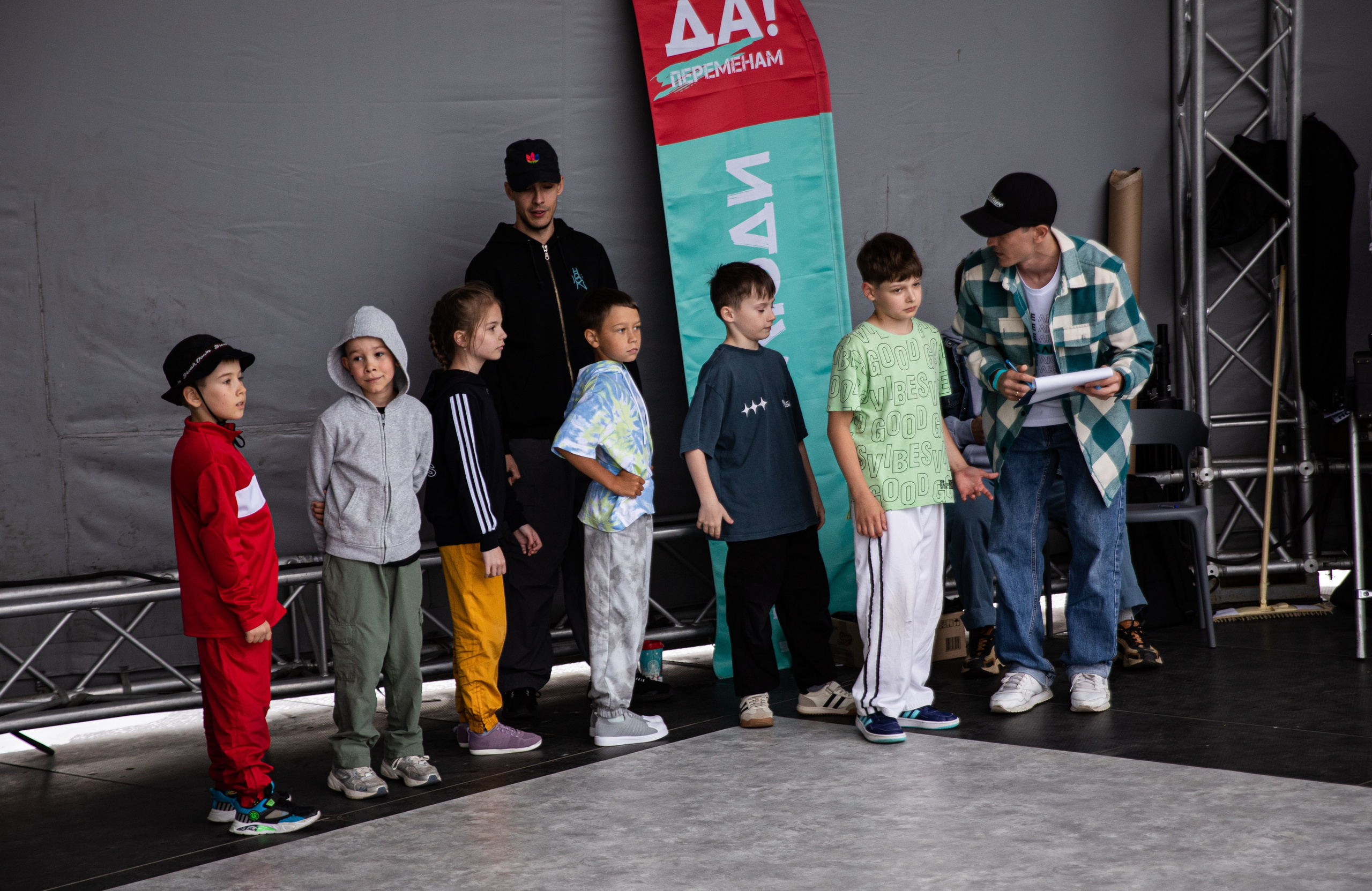 Время Новых -2025. Репортажный и свадебный фотограф в Челябинске Елисеев Павел