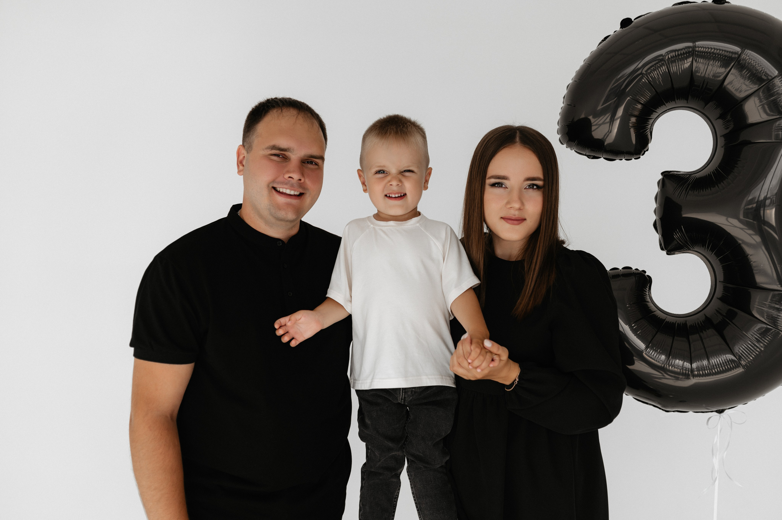 Детский black ДР в студии. Главная