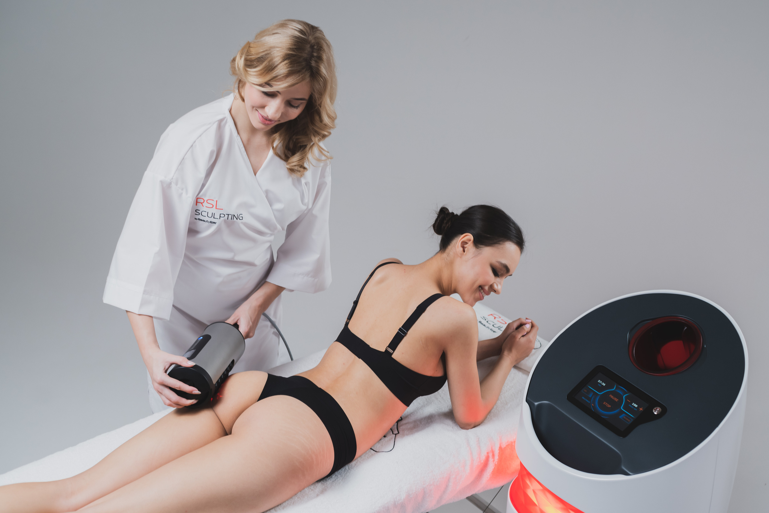 Съемка массажного оборудования в фотостудии