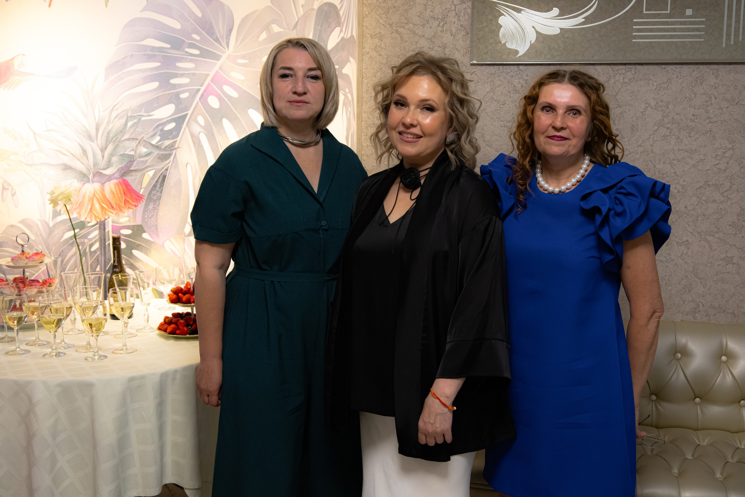 OKSANA BIRTHDAY. Photokarish