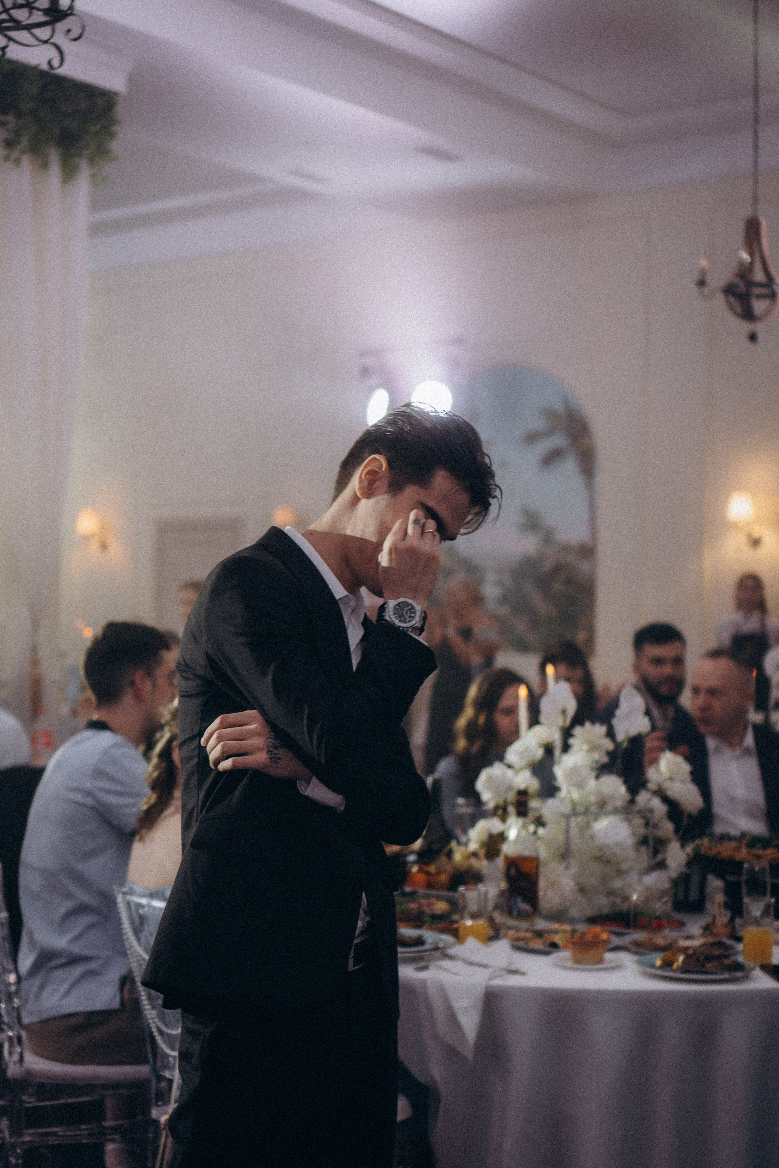 СВАДЕБНАЯ СЬЕМКА СБОРОВ В ОТЕЛЕ И ВЫЕЗД НА ЦЕРЕМОНИЮ (СНЯТО В СИБИРЕ В НИЖНЕВАРТОВСКЕ). Профессиональный фотограф, Санкт-Петербург — Виктория Богомолова