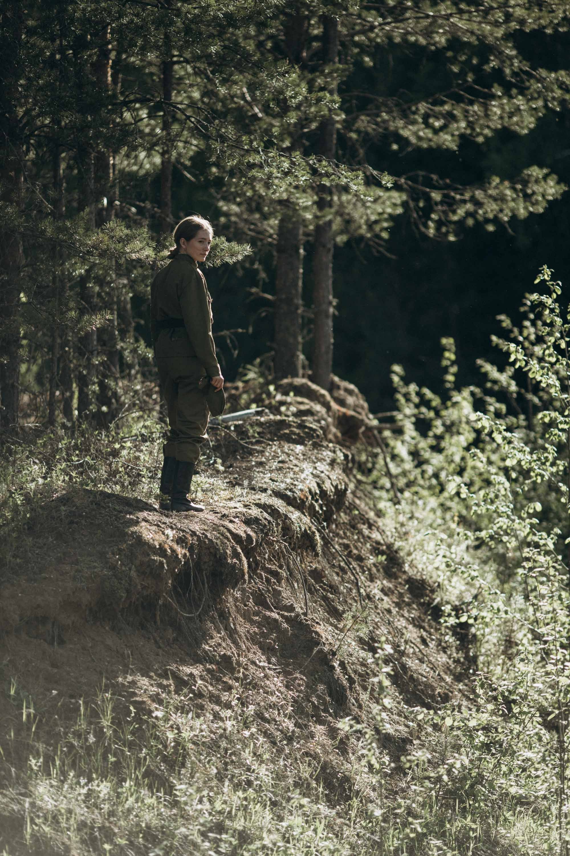 Девушка в форме. Наталия Клевинскас портретный фотограф в Костроме