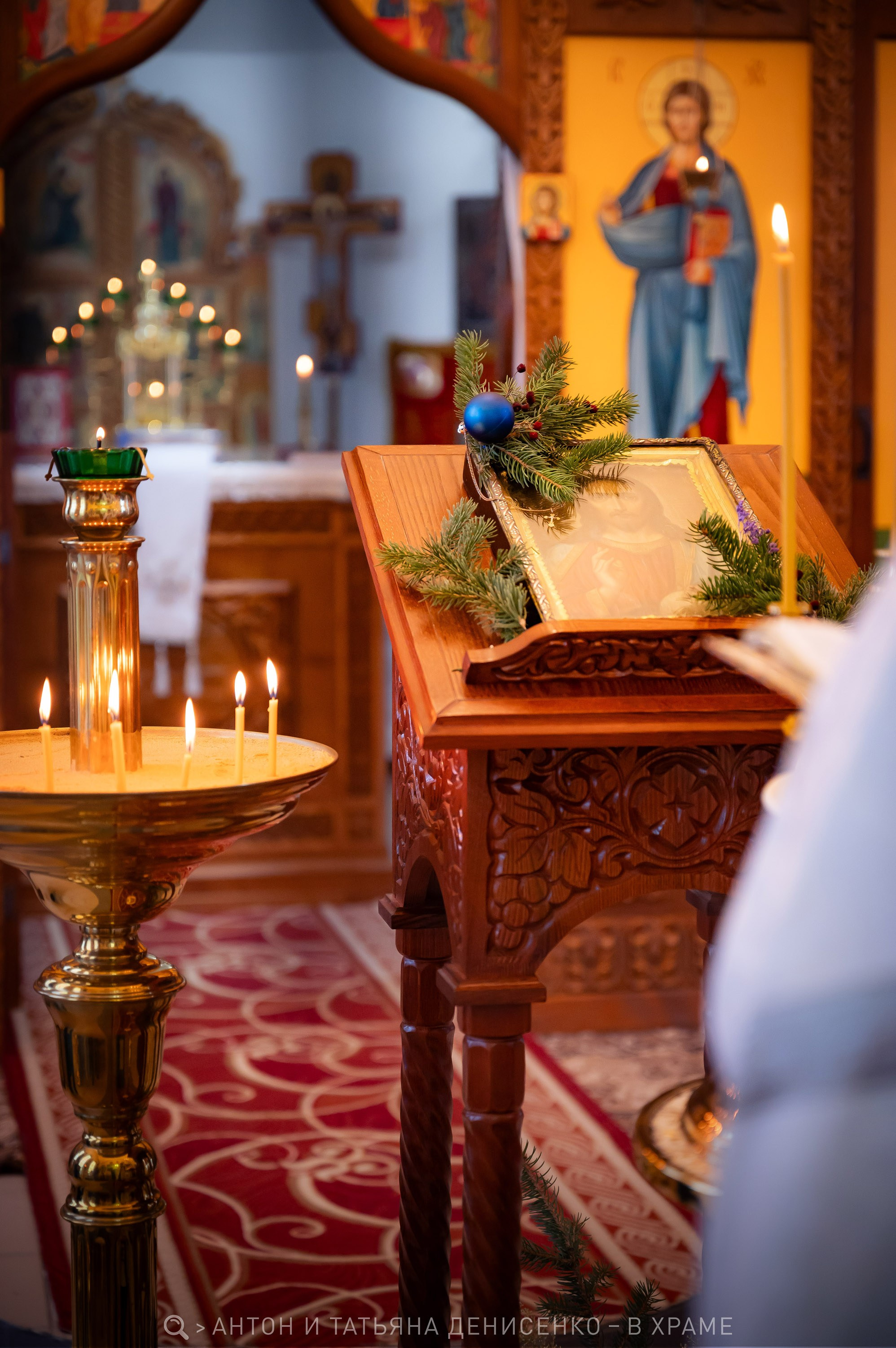 Храм Архистратига Михаила, х. Михайловский. Всенощное бдение. Антон и Татьяна Денисенко — В храме