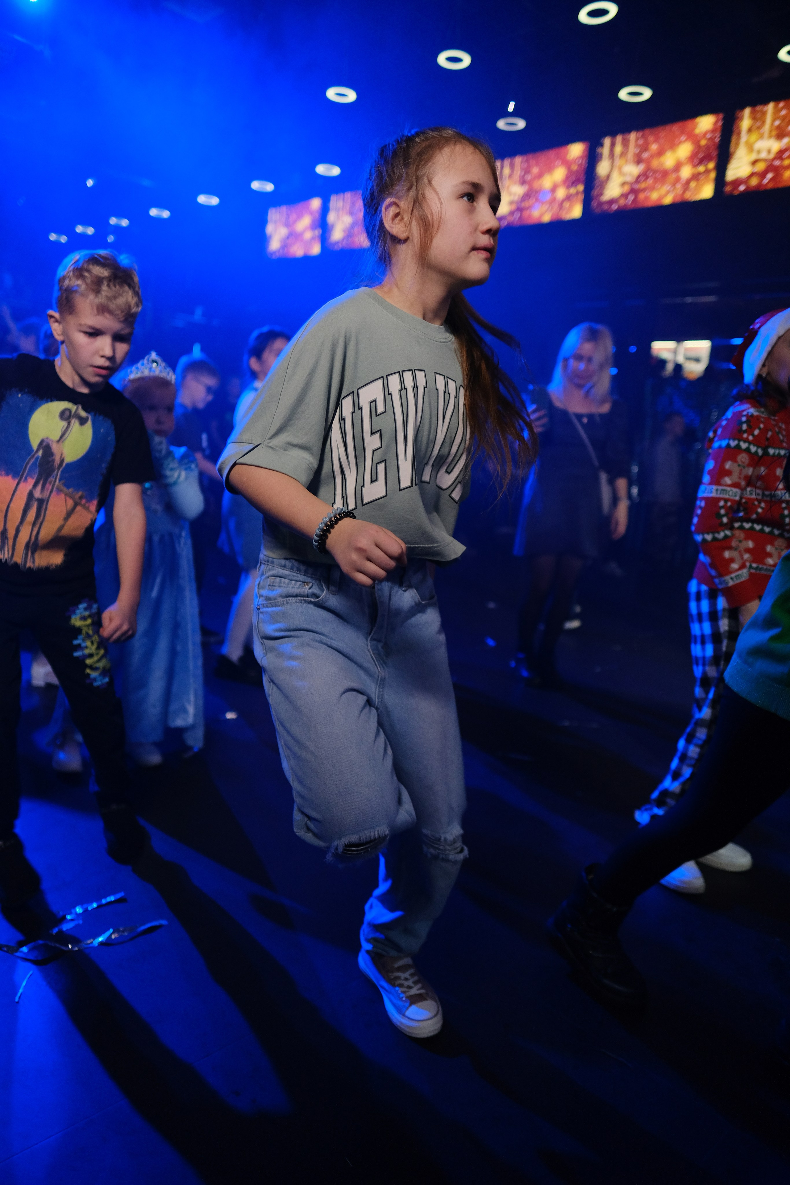 ЁлкаФест в М33 27 декабря 2023 года. Свадебный и репортажной фотограф Денис Ожигин в Краснодаре и Краснодарском крае