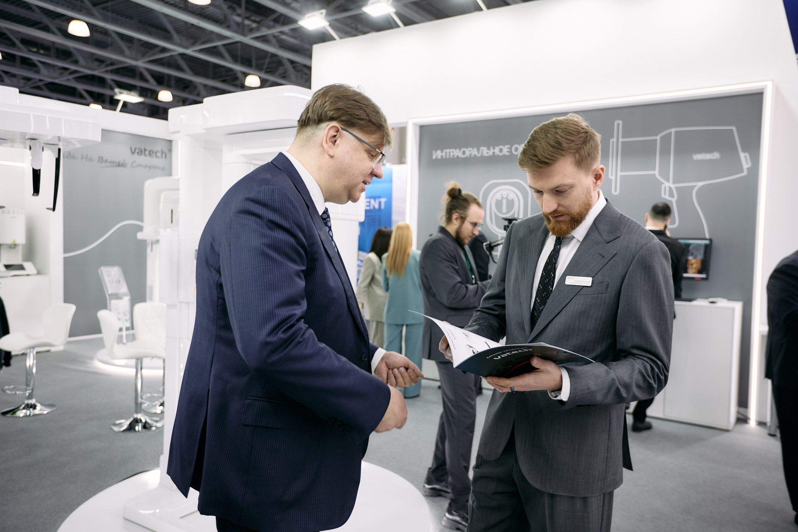 Дентал Салон 2026: Vatech. Свадебный и репортажный фотограф Дмитрий Кононенко