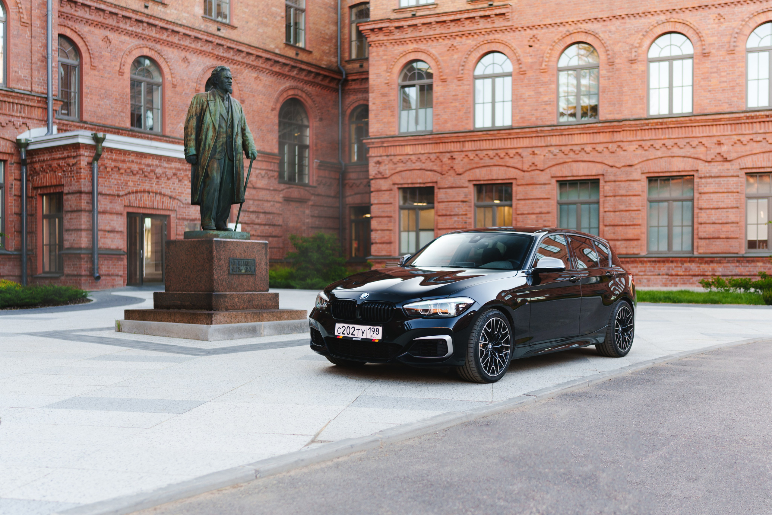 BMW 140i. Фотограф в СПБ Алмаз Камаев