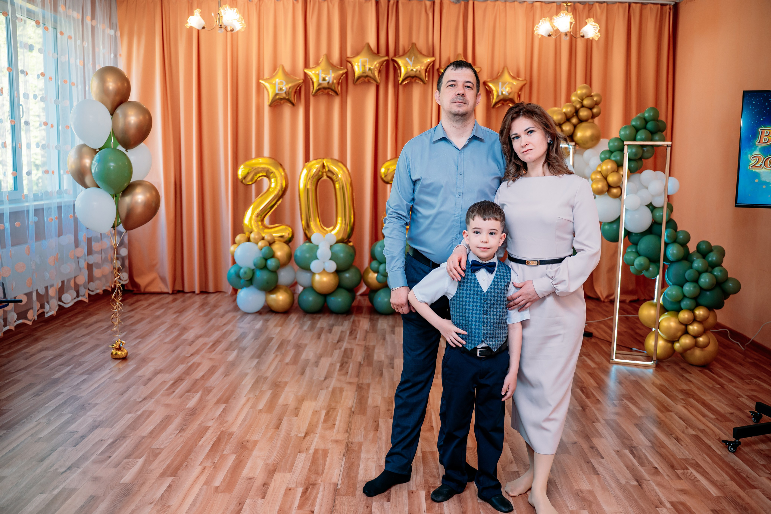 Выпускной 2026 детский сад 67. Фотограф Алёна Царькова. Киселевск
