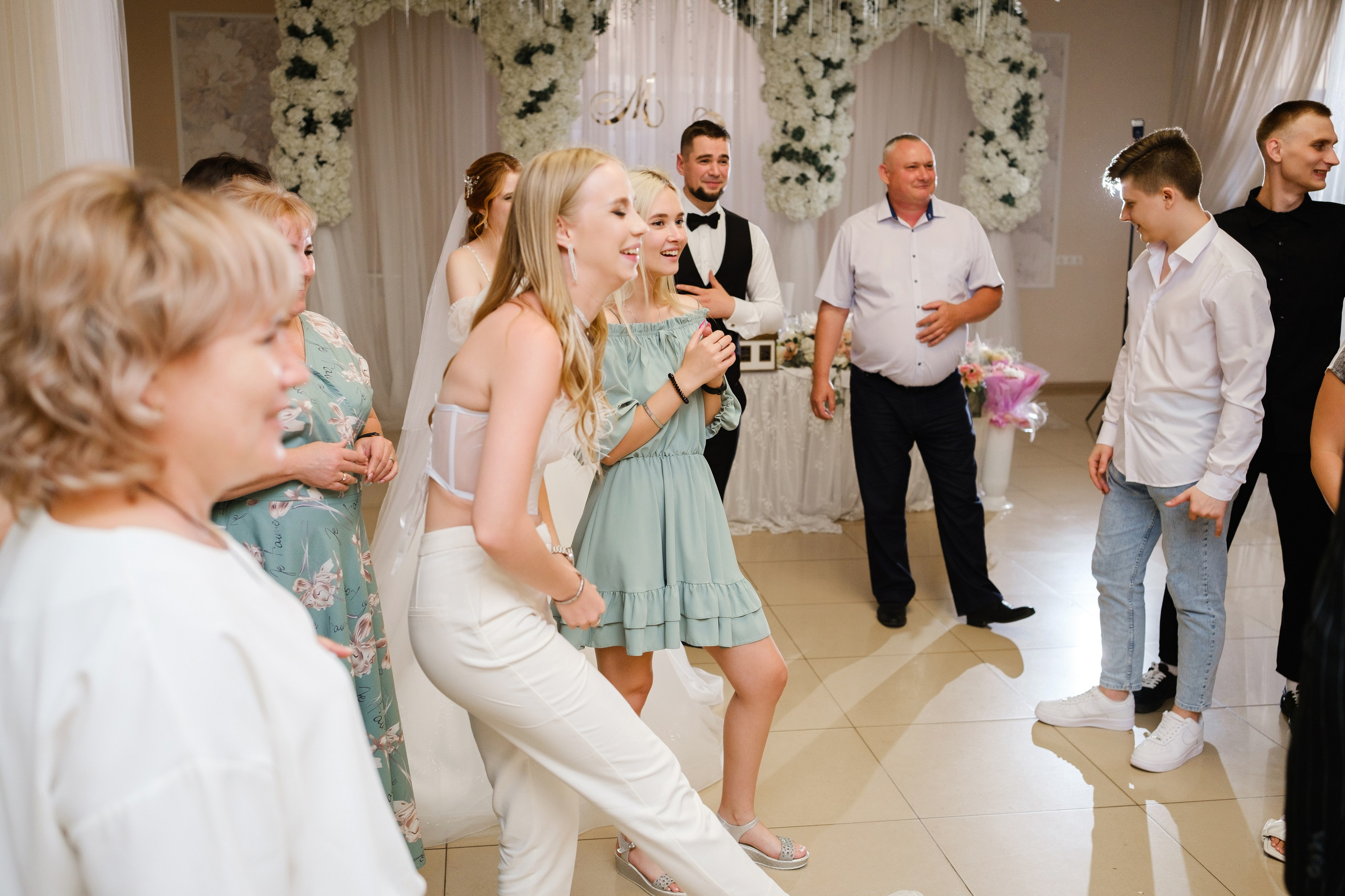 Максим и Ольга. Свадебный фотограф | репортаж | праздники | крещение