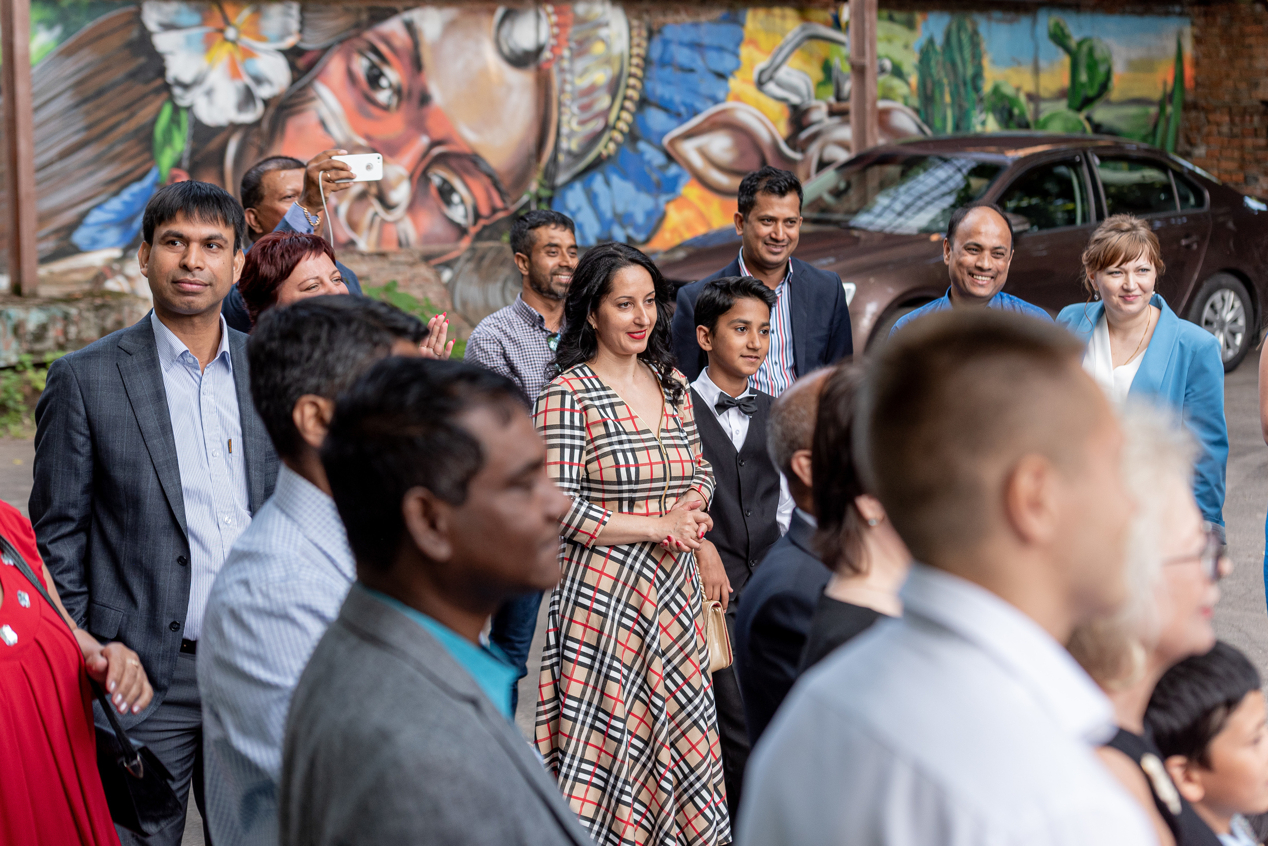 Свадебные фотографии с ретро автомобилем. Свадебный фотограф Наталья Немцева в Санкт-Петербурге