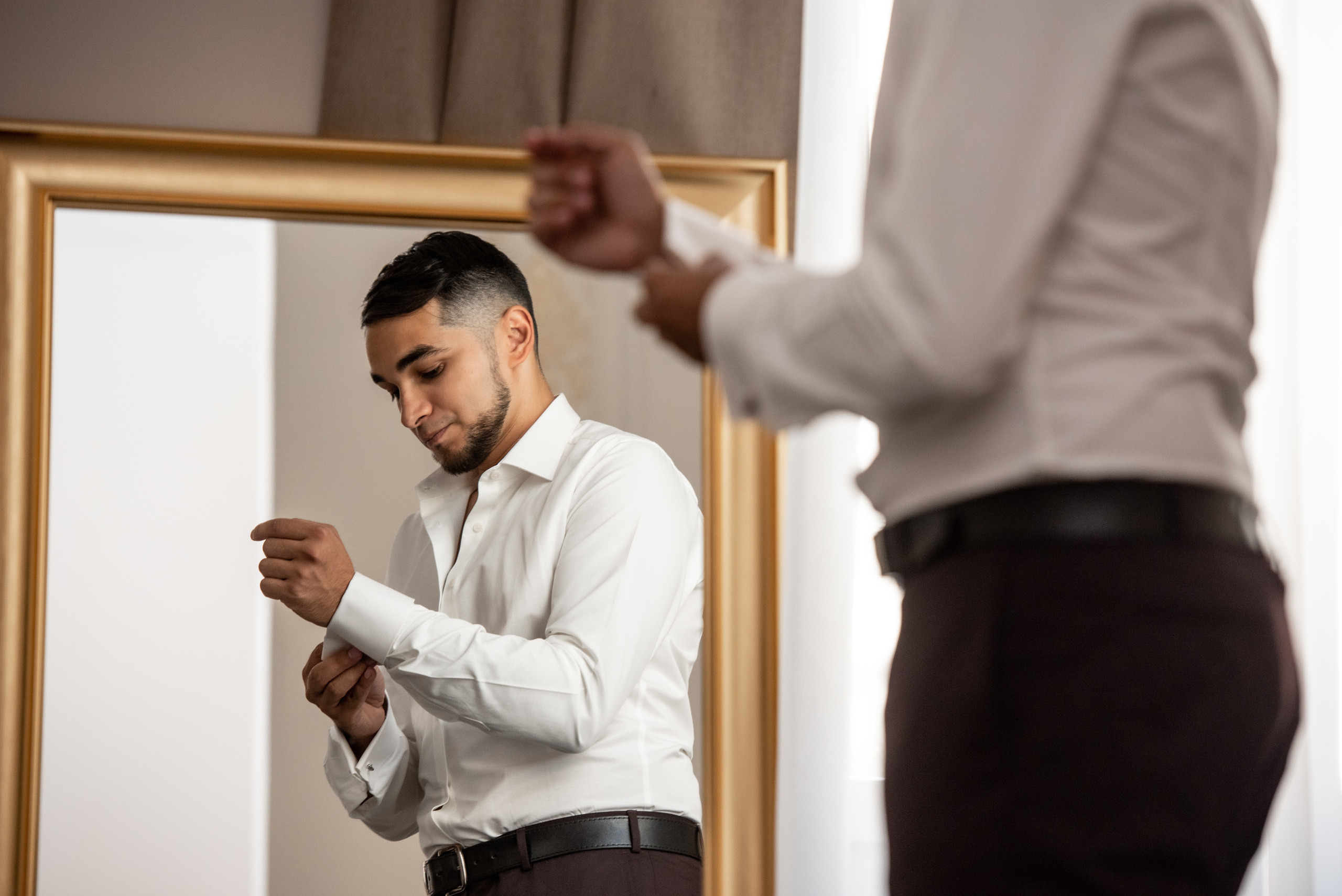 Свадебные фотографии с ретро автомобилем. Свадебный фотограф Наталья Немцева в Санкт-Петербурге