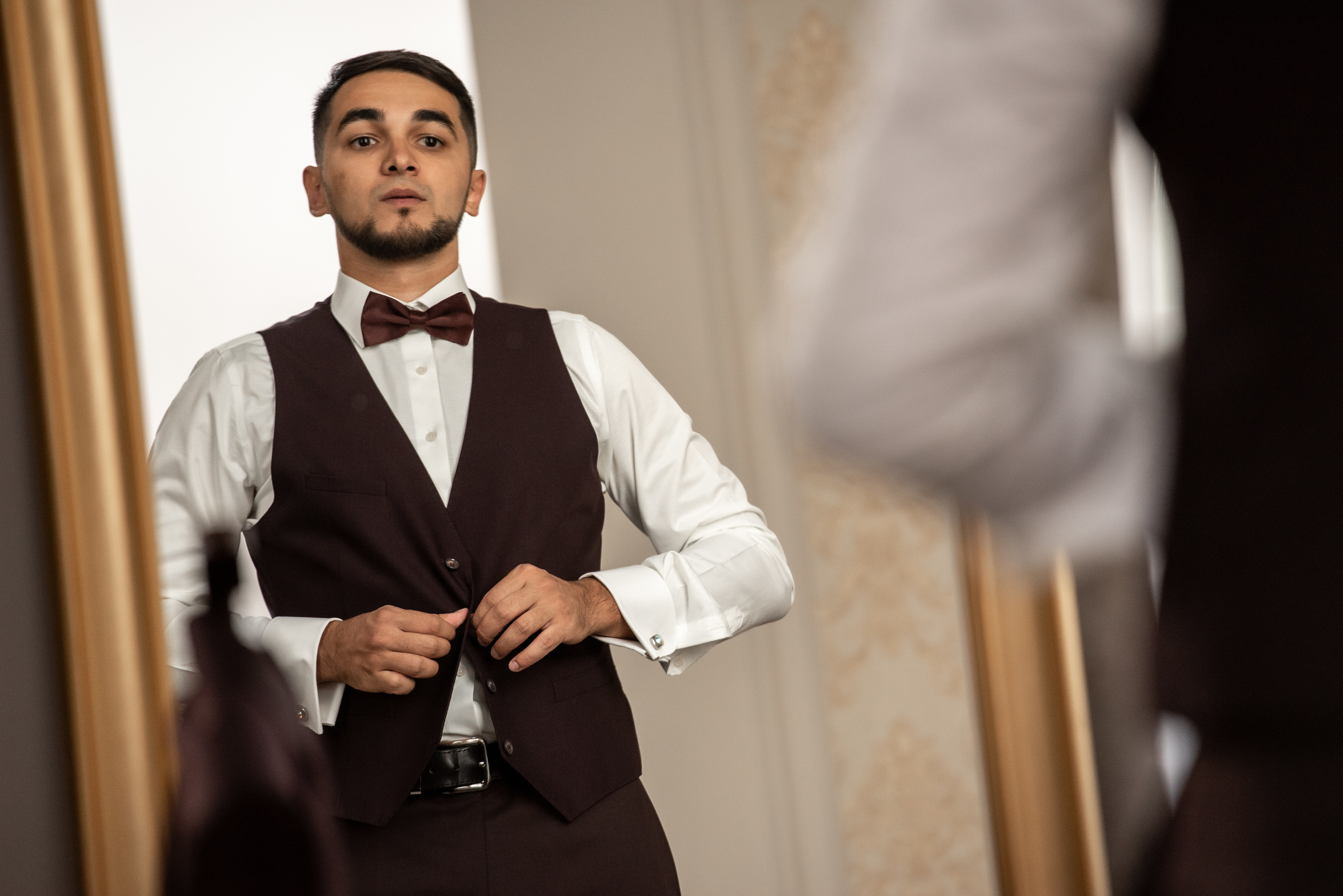 Свадебные фотографии с ретро автомобилем. Свадебный фотограф Наталья Немцева в Санкт-Петербурге