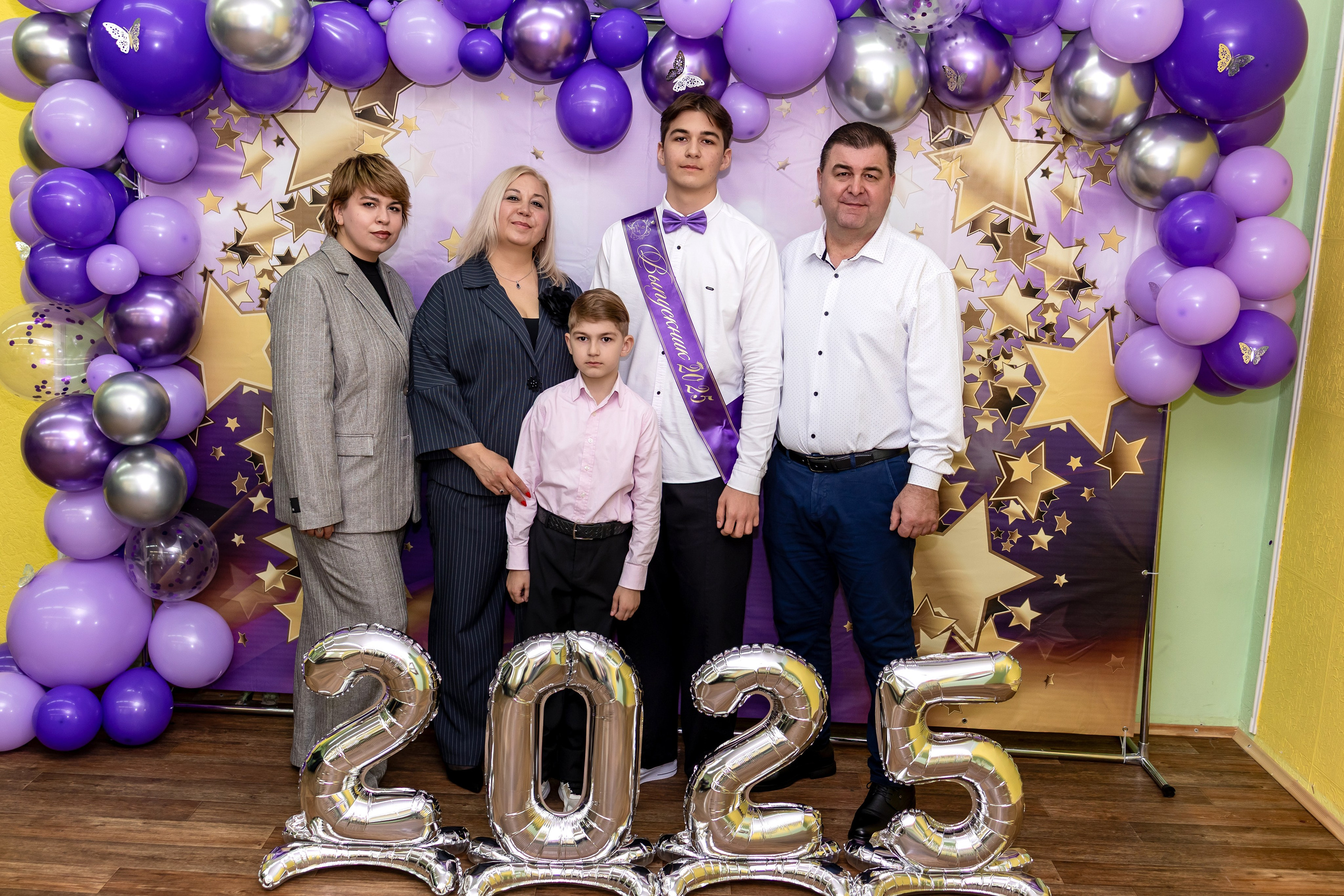 ФОТО Выпускной в школе (1). Фото и видео Москва. Свадебный фотограф, видеограф, фотосессии, видеосъемка