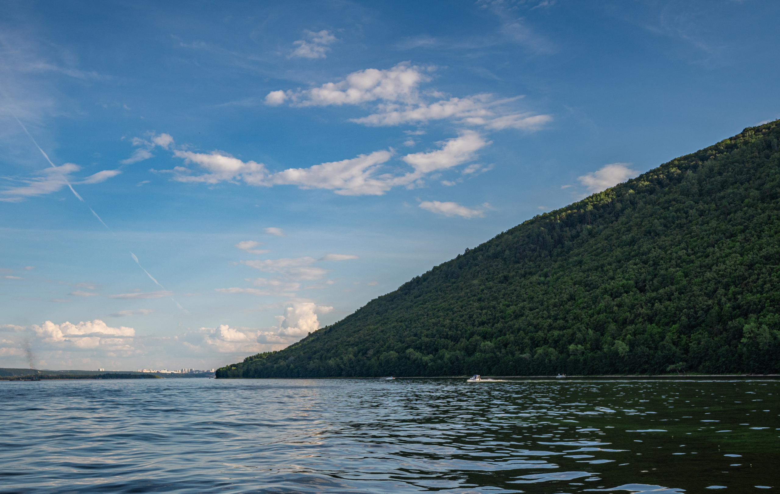 Природа Самарской области в кадре. Дикие степи, Жигулёвские горы и волжские просторы — авторские фотографии уникальных ландшафтов. Фотограф Самара — репортажная, свадебная, интерьерная съёмка от Ильи Петрова, профессионала своего дела