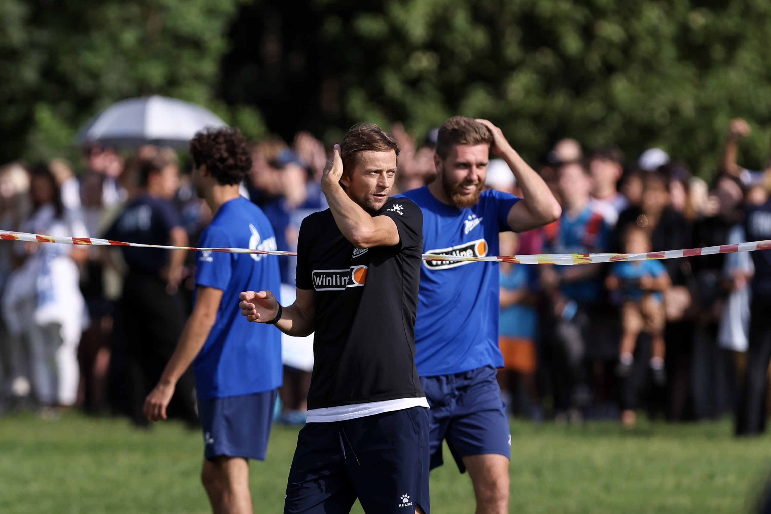 Открытая тренировка ФК «Зенит» Санкт-Петербург. Спортивный и репортажный фотограф Антон Тереханов